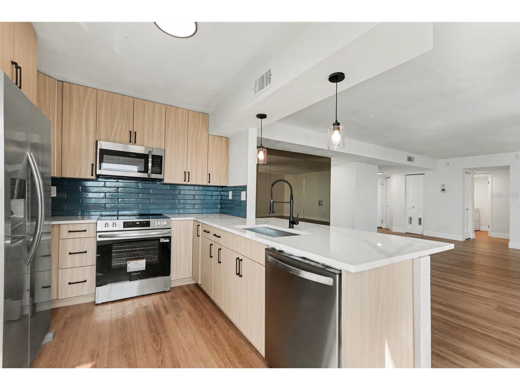 5541 Puerta Del Sol Boulevard S #314 Saint Petersburg FL 33715 TB8472676 image10