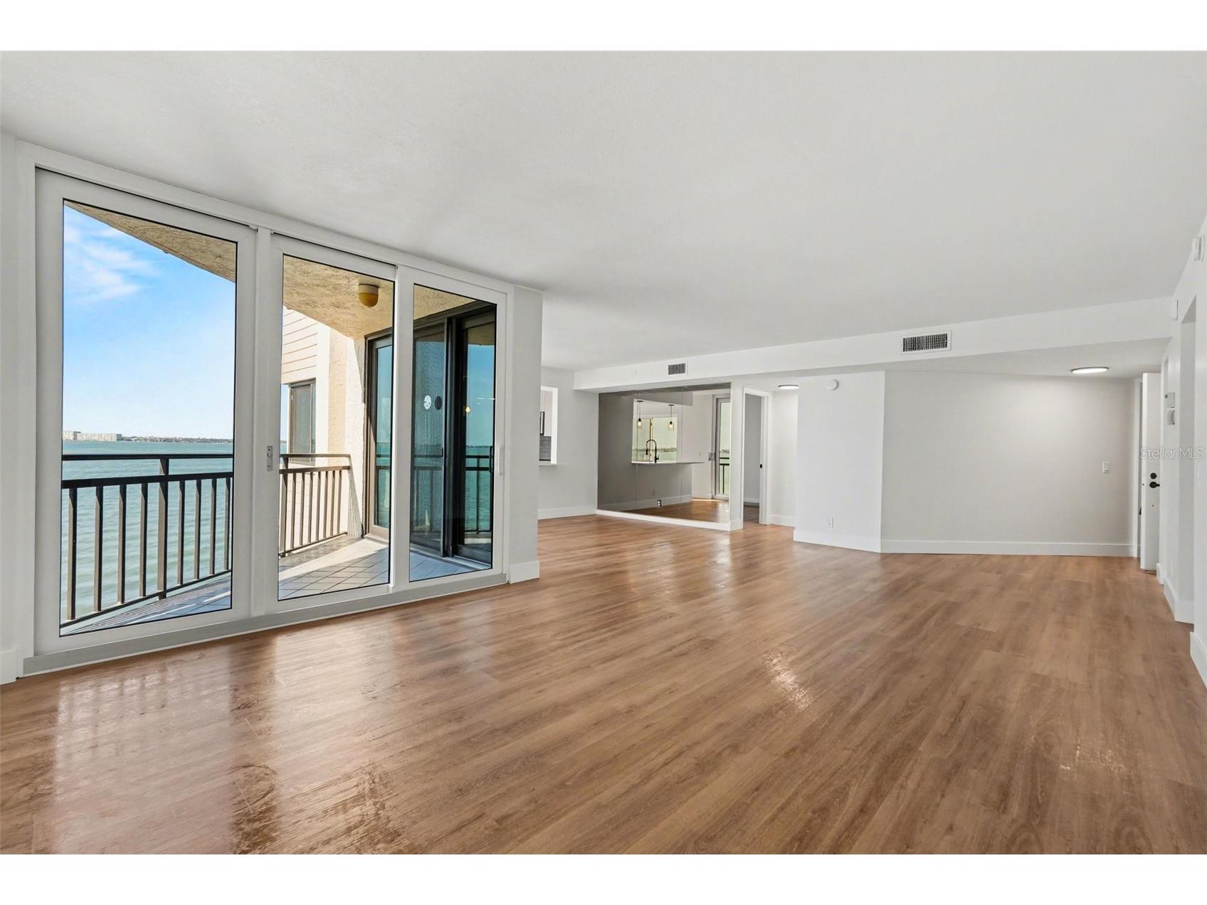 5541 Puerta Del Sol Boulevard S #314 Saint Petersburg FL 33715 TB8472676 image3