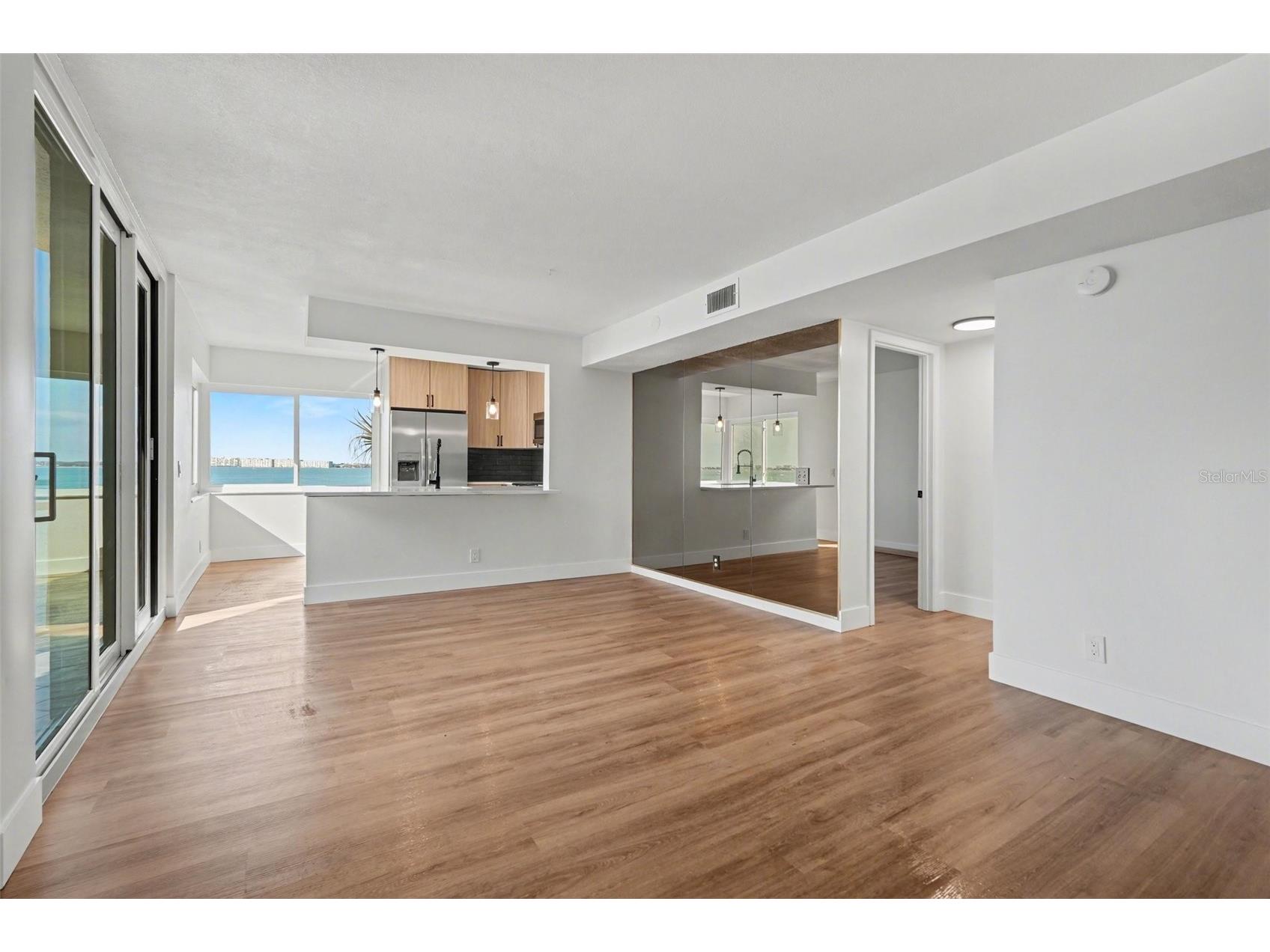 5541 Puerta Del Sol Boulevard S #314 Saint Petersburg FL 33715 TB8472676 image6