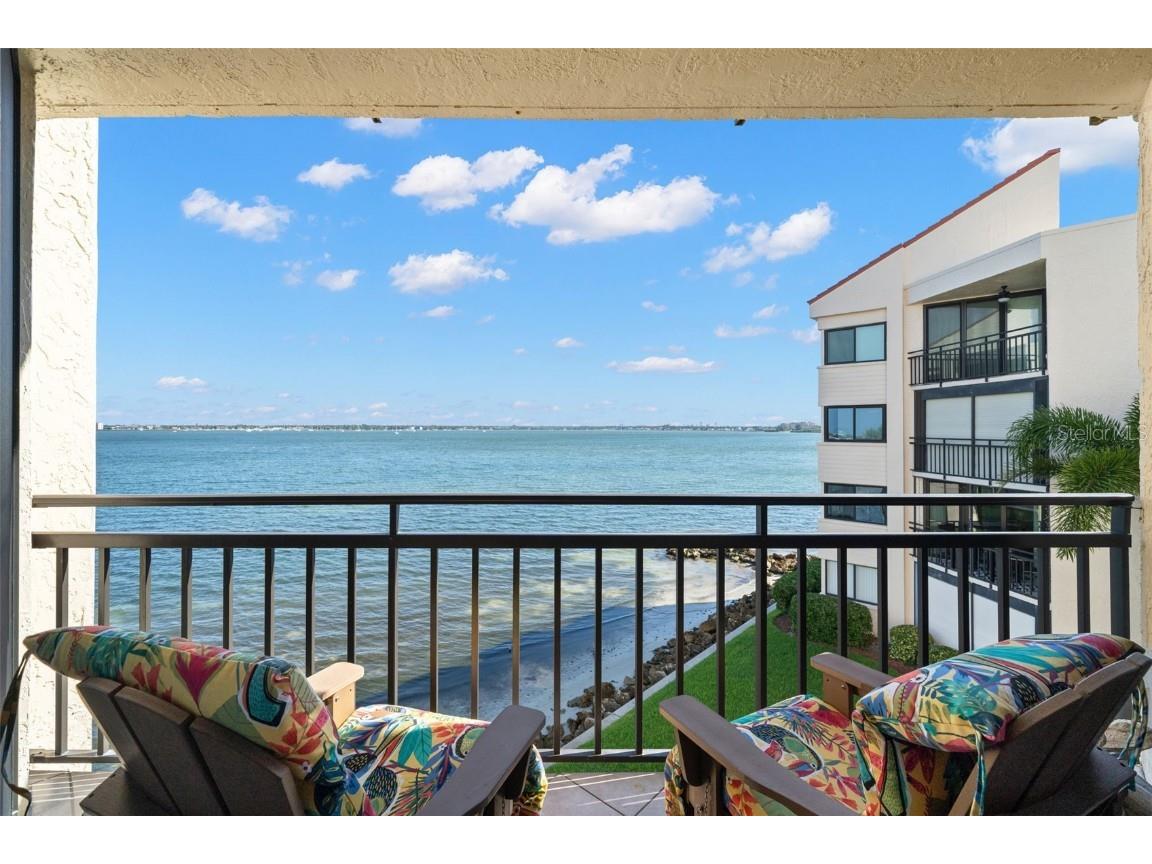 5541 Puerta Del Sol Boulevard S #315 Saint Petersburg FL 33715 - BOCA CIEGA BAY U8215122 image1