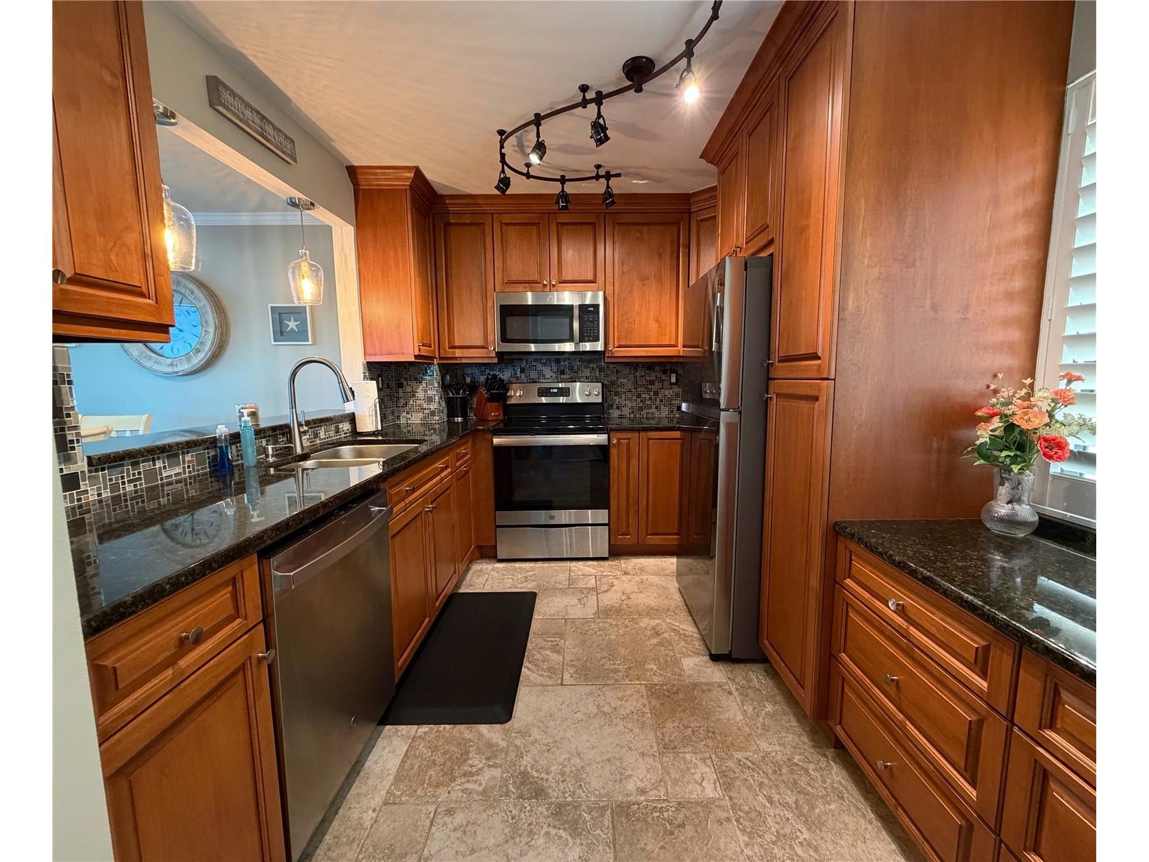 5541 Puerta Del Sol Boulevard S #317 Saint Petersburg FL 33715 - BOCA CIEGA BAY TB8471253 image13