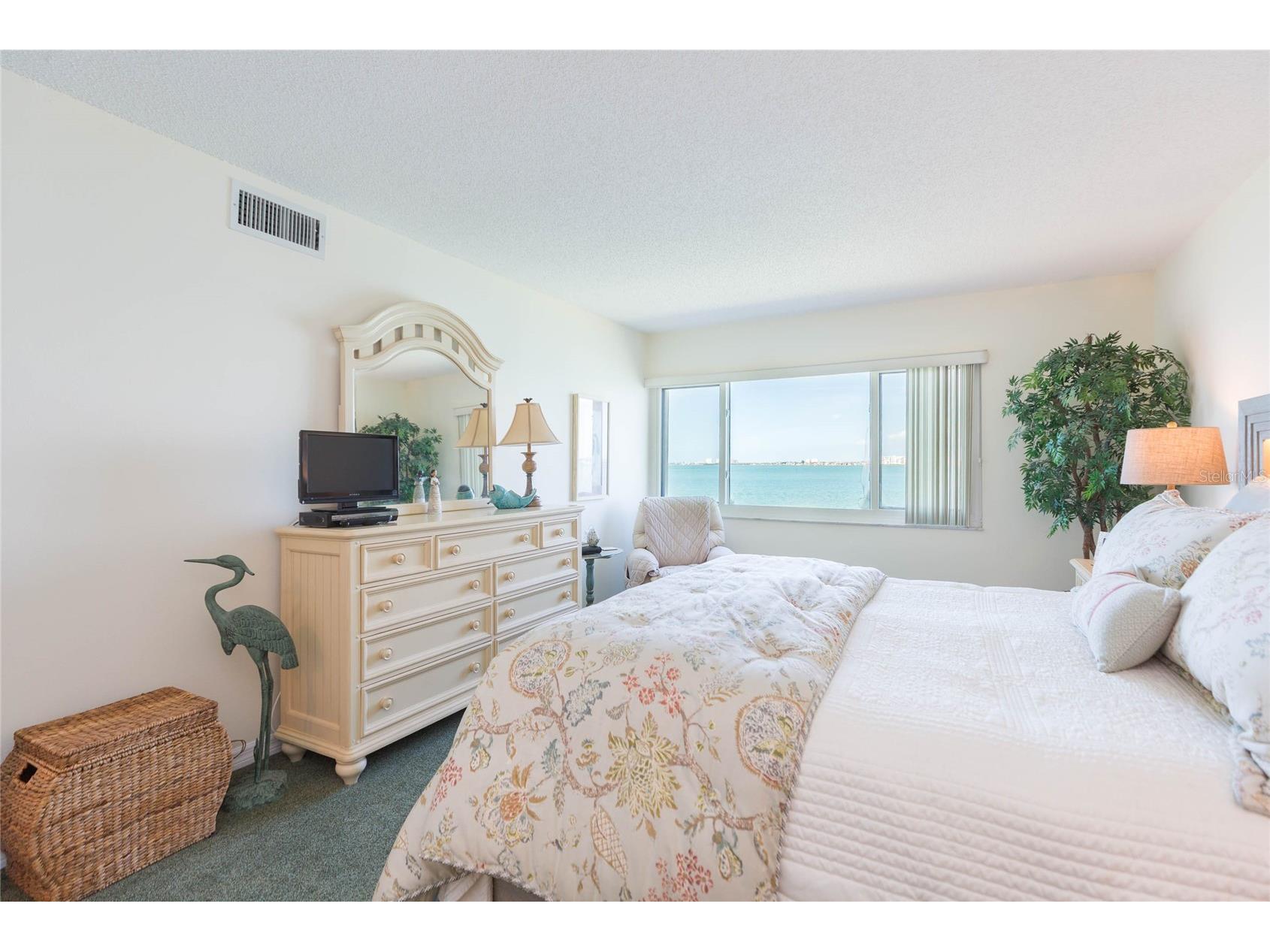 5541 Puerta Del Sol Boulevard S #318 Saint Petersburg FL 33715 TB8482931 image22
