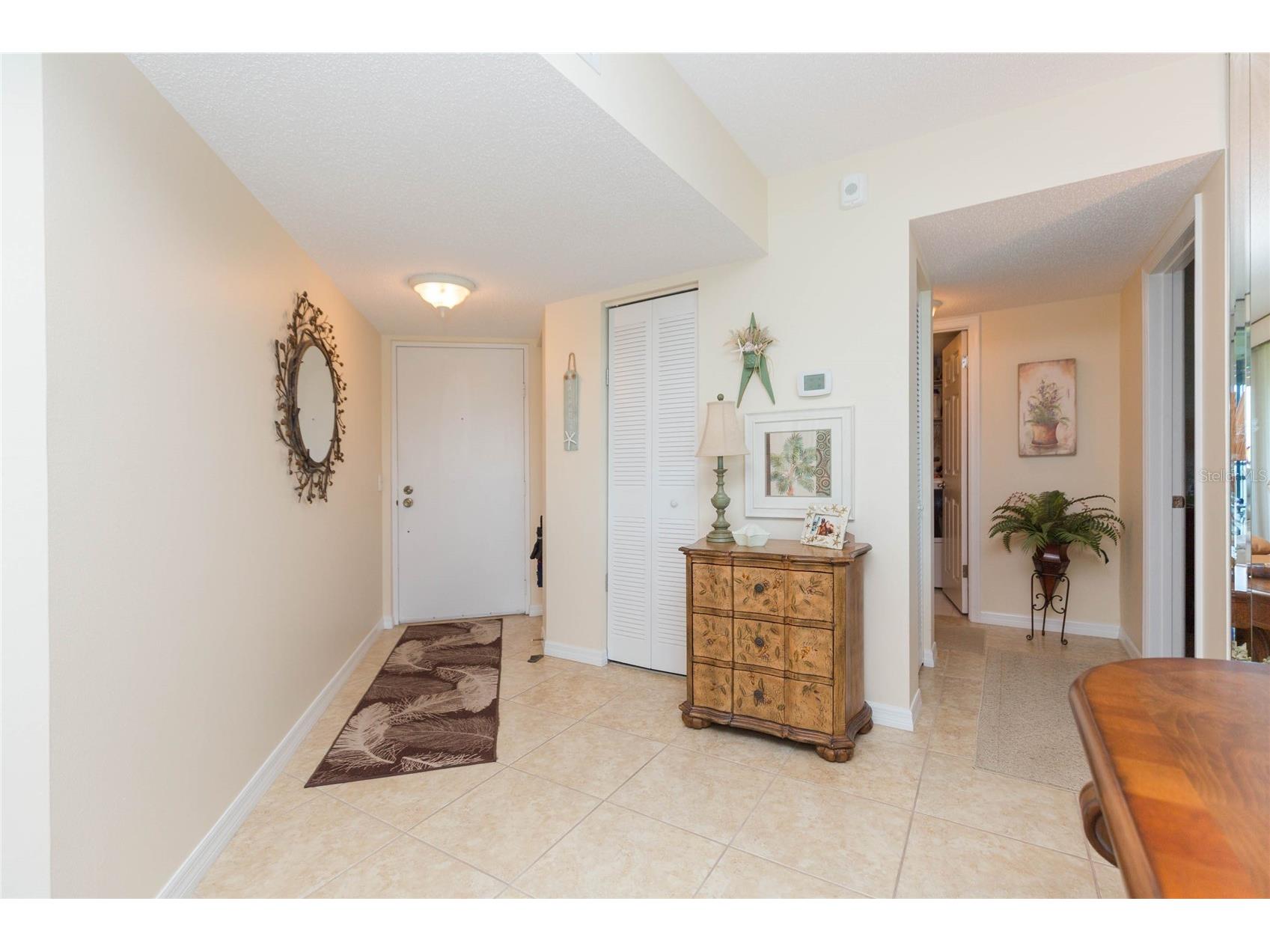 5541 Puerta Del Sol Boulevard S #318 Saint Petersburg FL 33715 TB8482931 image4