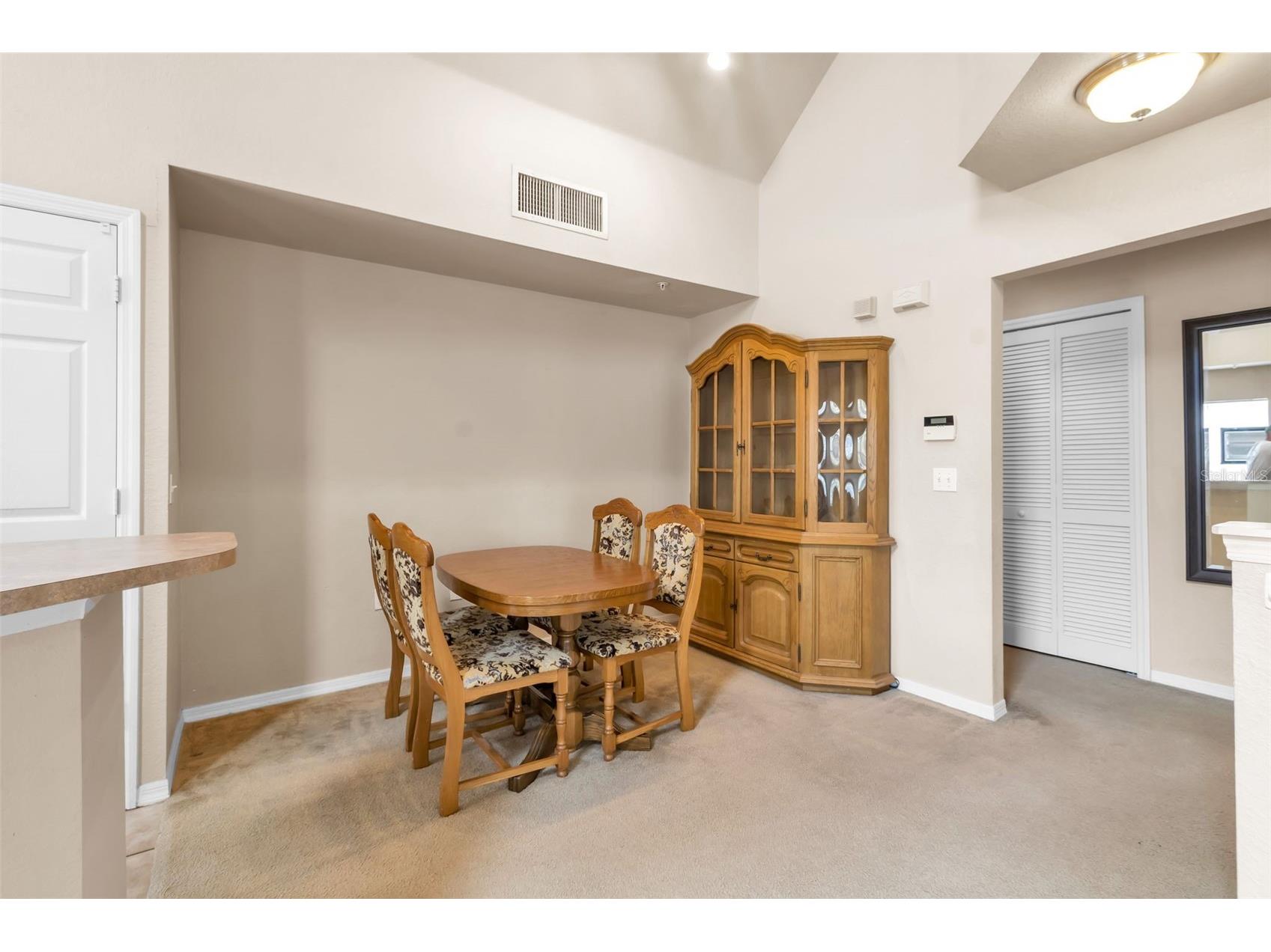5541 Rosehill Road #202 Sarasota FL 34233 TB8519376 image15