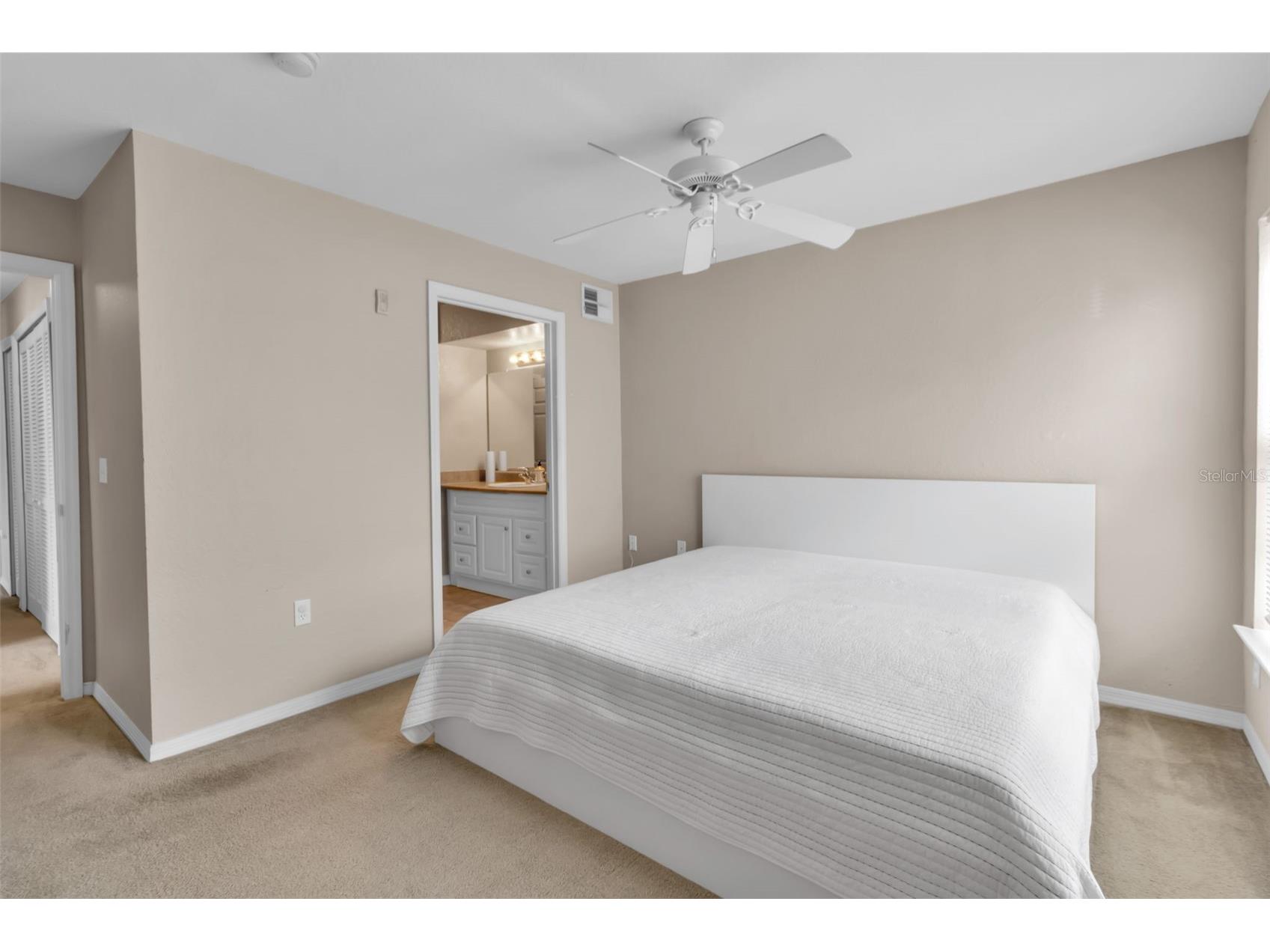 5541 Rosehill Road #202 Sarasota FL 34233 TB8519376 image24