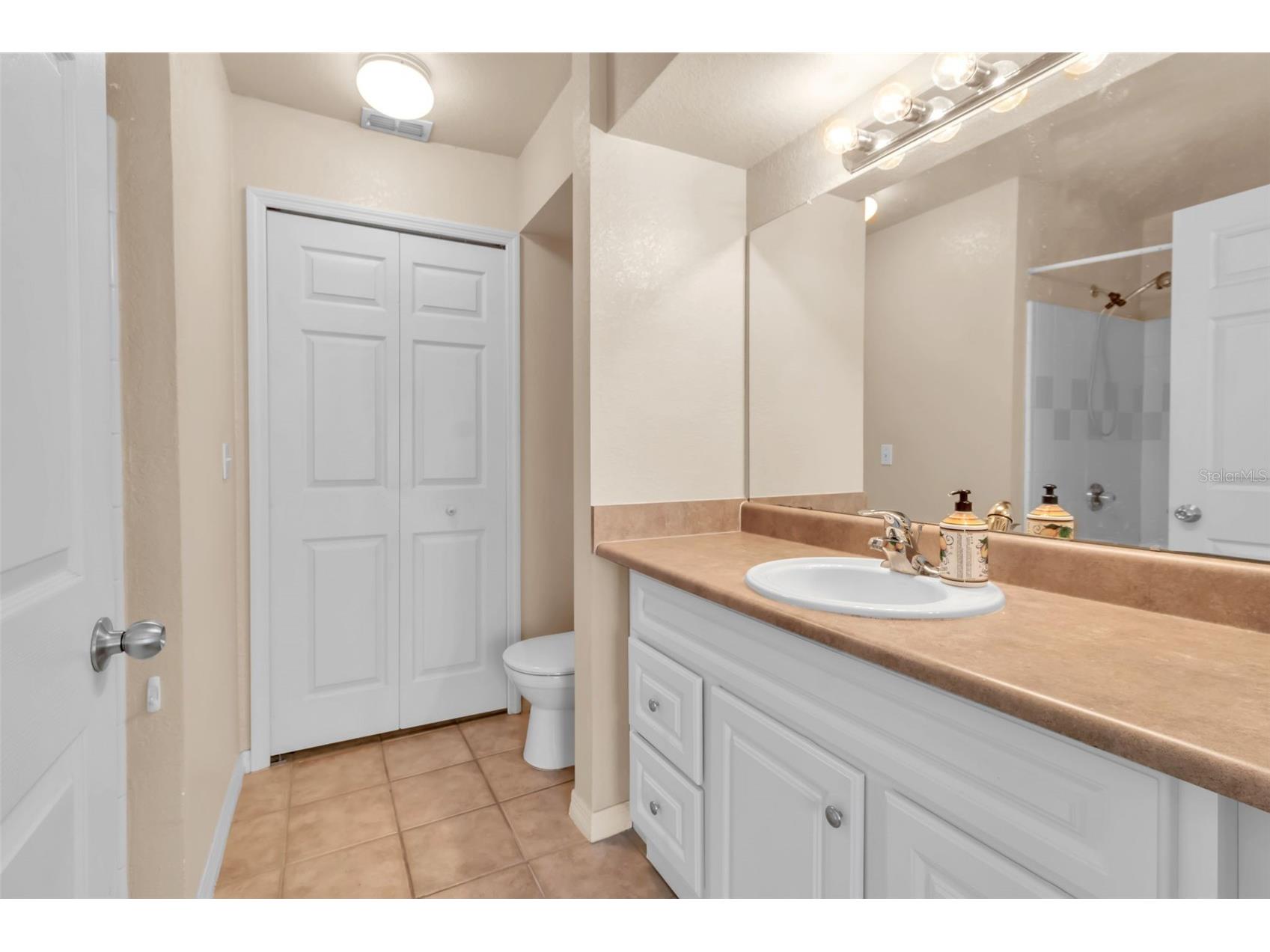 5541 Rosehill Road #202 Sarasota FL 34233 TB8519376 image26