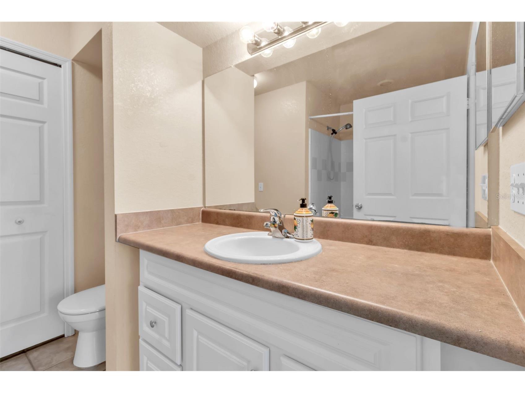 5541 Rosehill Road #202 Sarasota FL 34233 TB8519376 image27