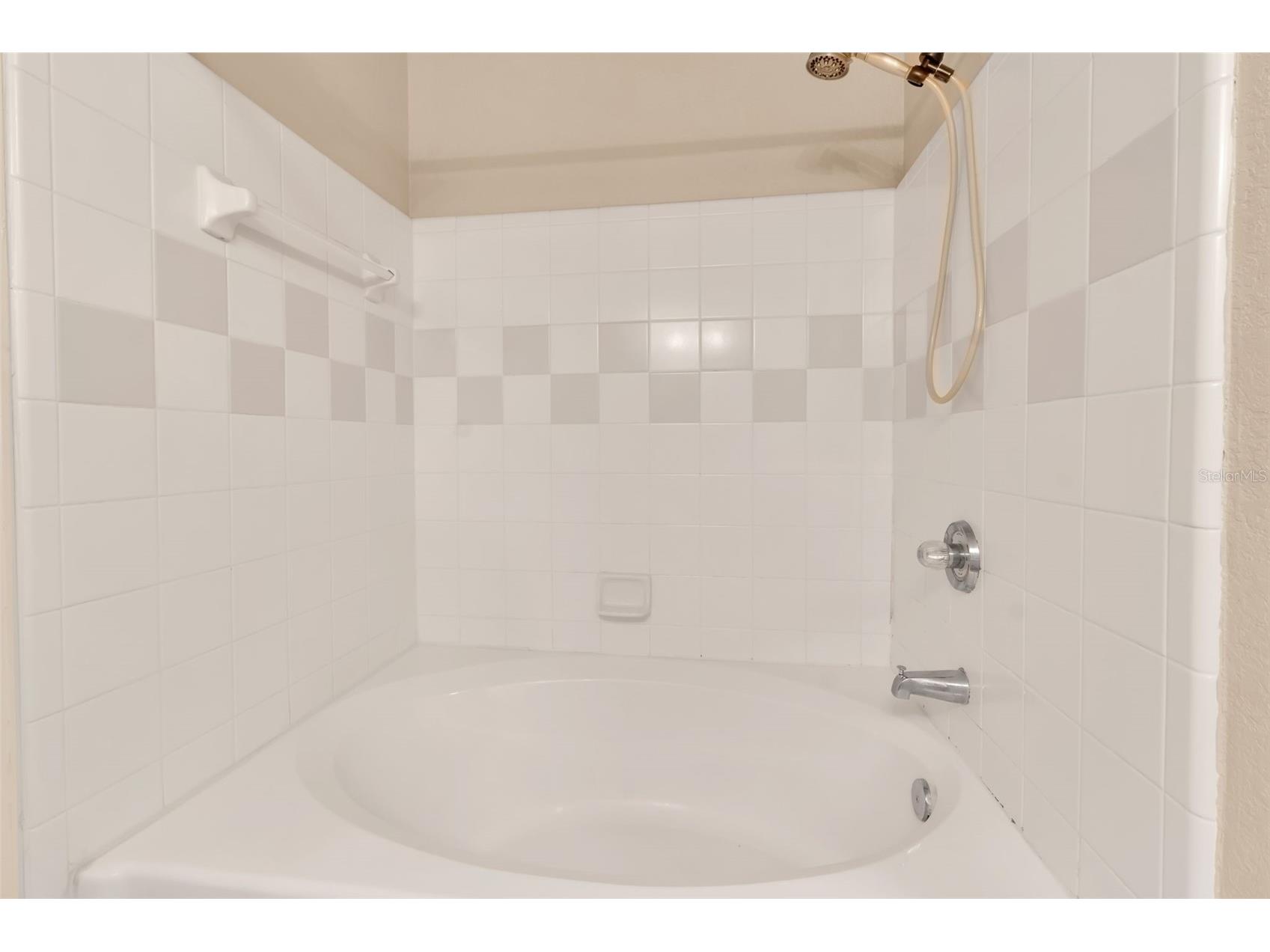 5541 Rosehill Road #202 Sarasota FL 34233 TB8519376 image28