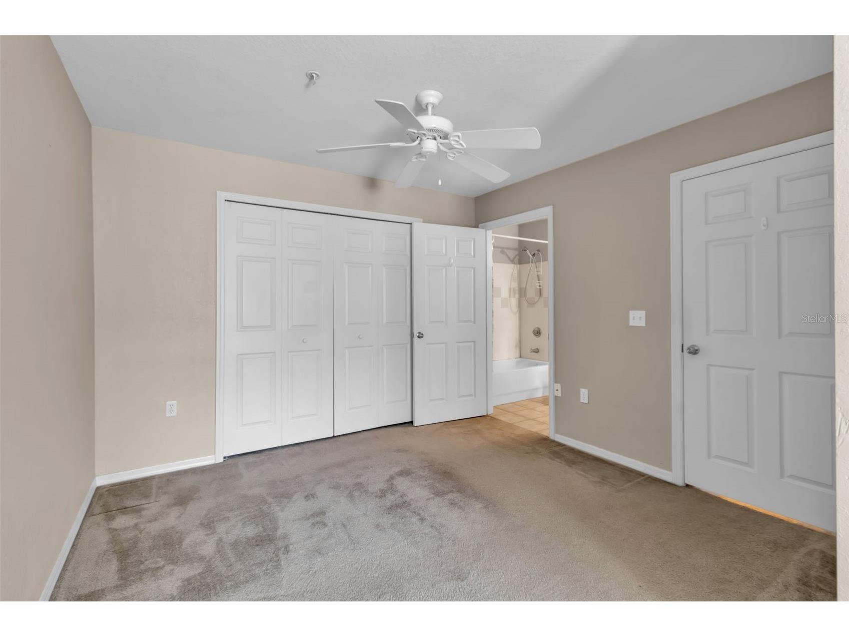 5541 Rosehill Road #202 Sarasota FL 34233 TB8519376 image40