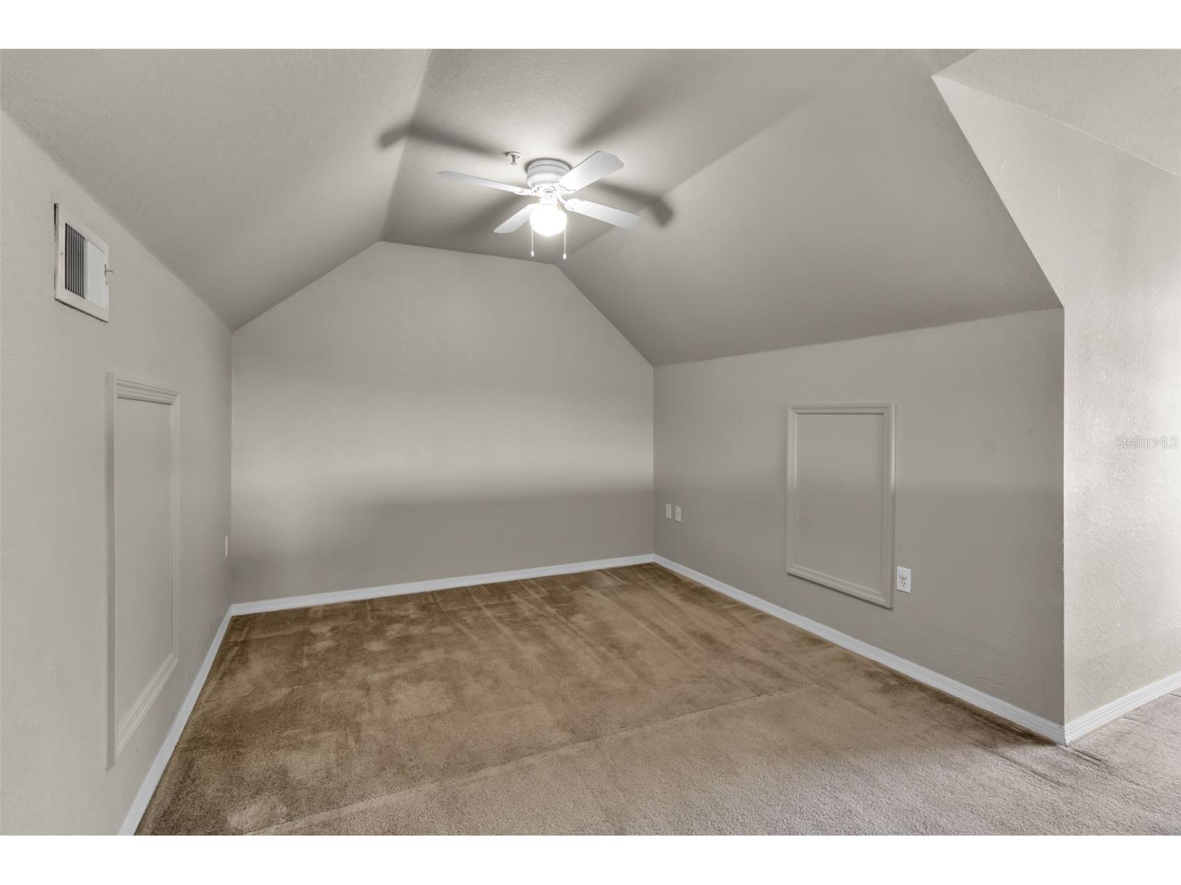 5541 Rosehill Road #202 Sarasota FL 34233 TB8519376 image45
