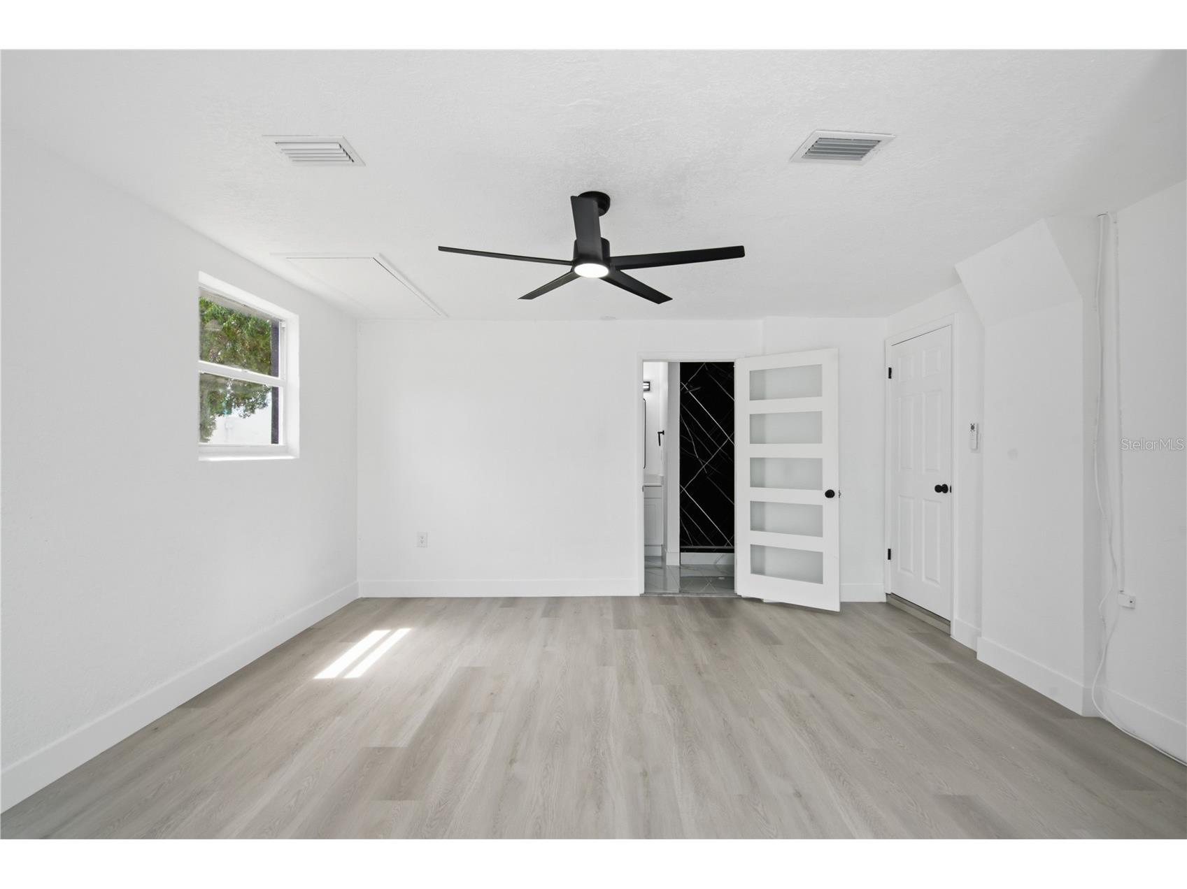 5541 Violet Drive New Port Richey FL 34652 TB8522387 image16