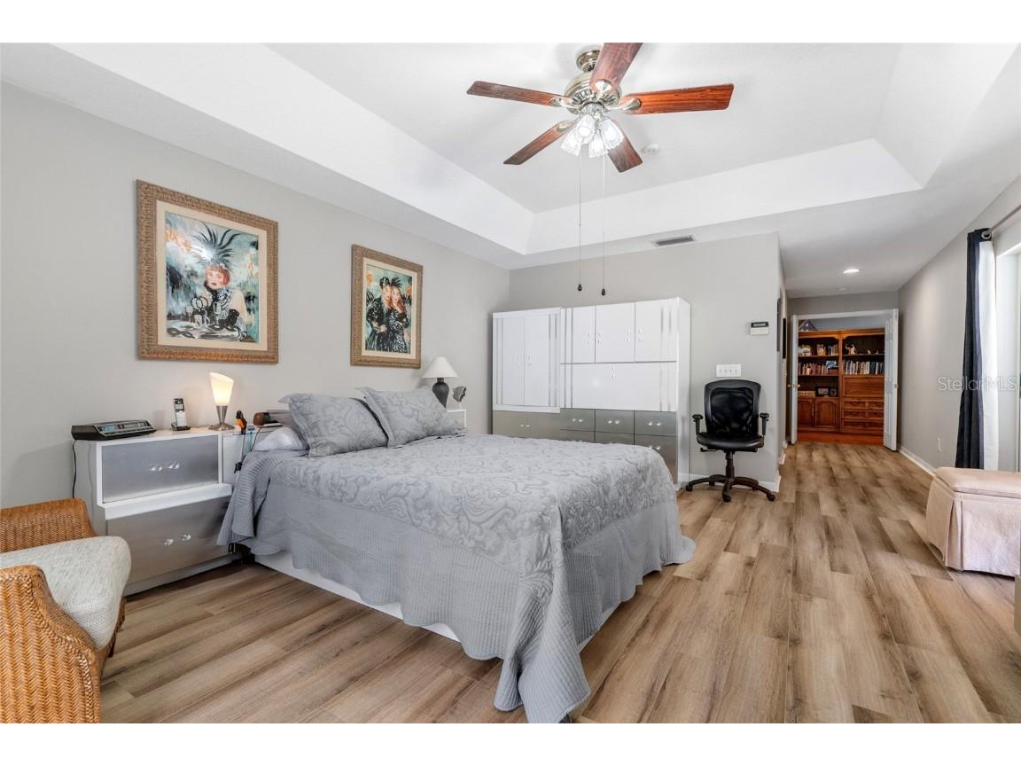 5542 Avenue Du Soleil Lutz FL 33558 TB8426100 image17