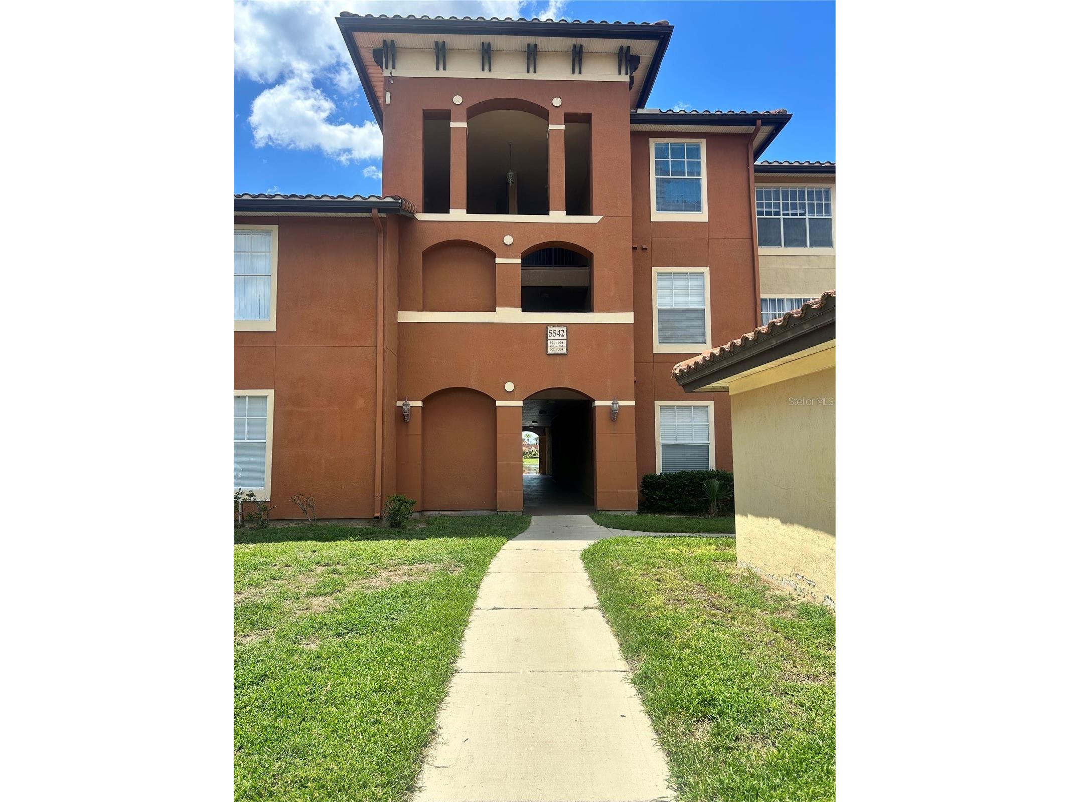 5542 Metrowest Boulevard #7-104 Orlando FL 32811 O6420759 image1