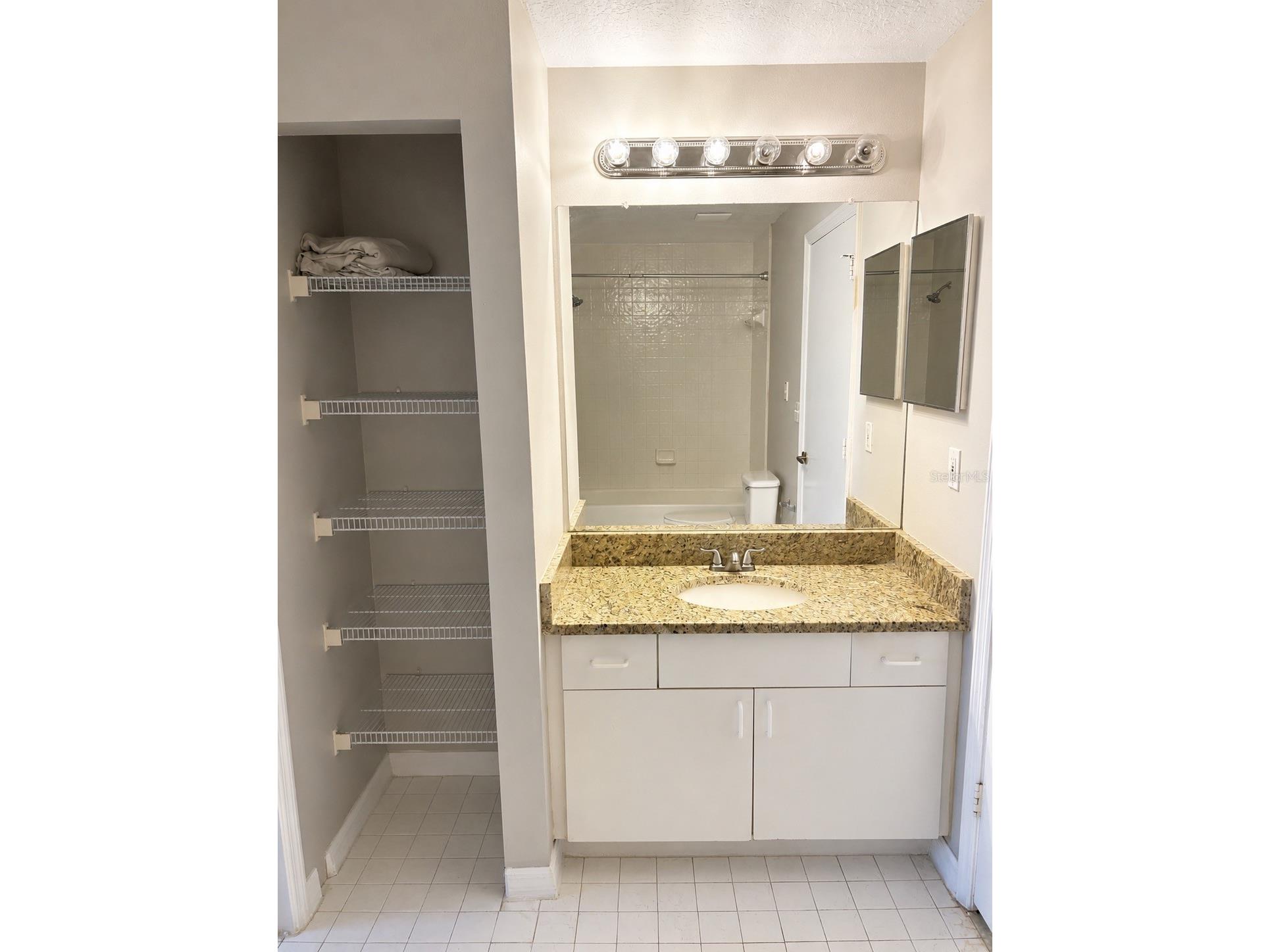 5542 Metrowest Boulevard #7-104 Orlando FL 32811 O6420759 image11