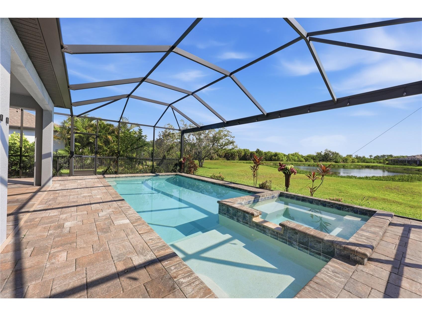 5542 Native Henna Court Sarasota FL 34238 A4698664 image5