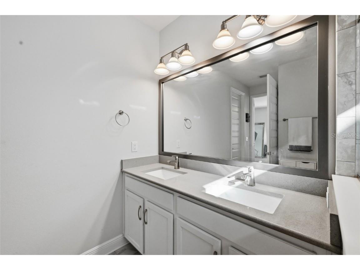 5542 Spanish Moss Cove Bradenton FL 34203 A4674608 image21