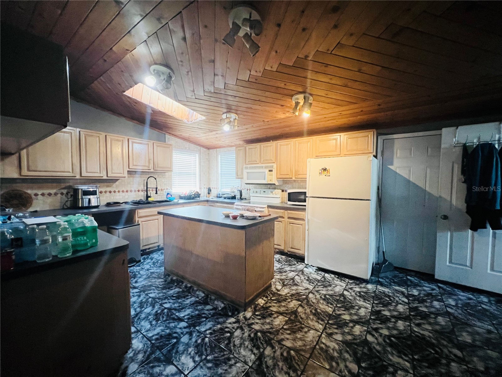 5543 Moog Road New Port Richey FL 34652 W7884663 image9