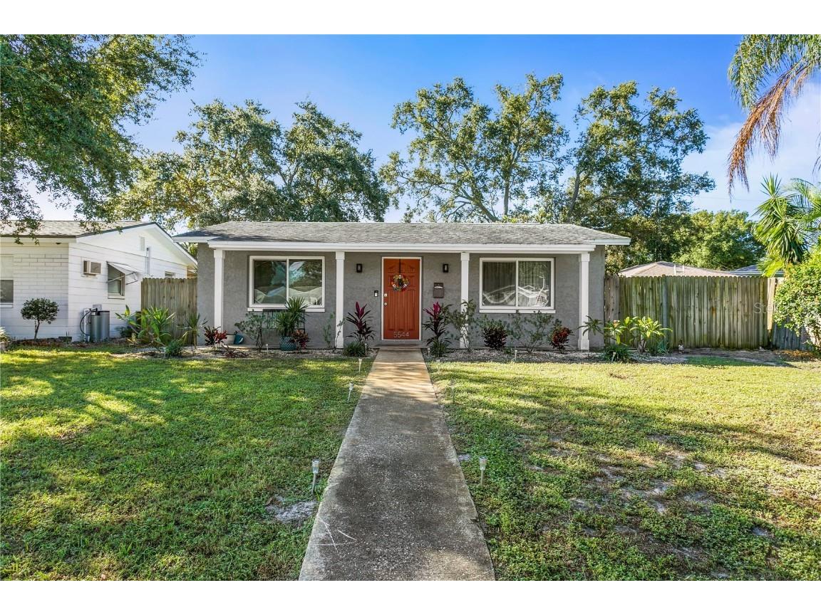 5544 Burlington Avenue N Saint Petersburg FL 33710 U8140849 image1