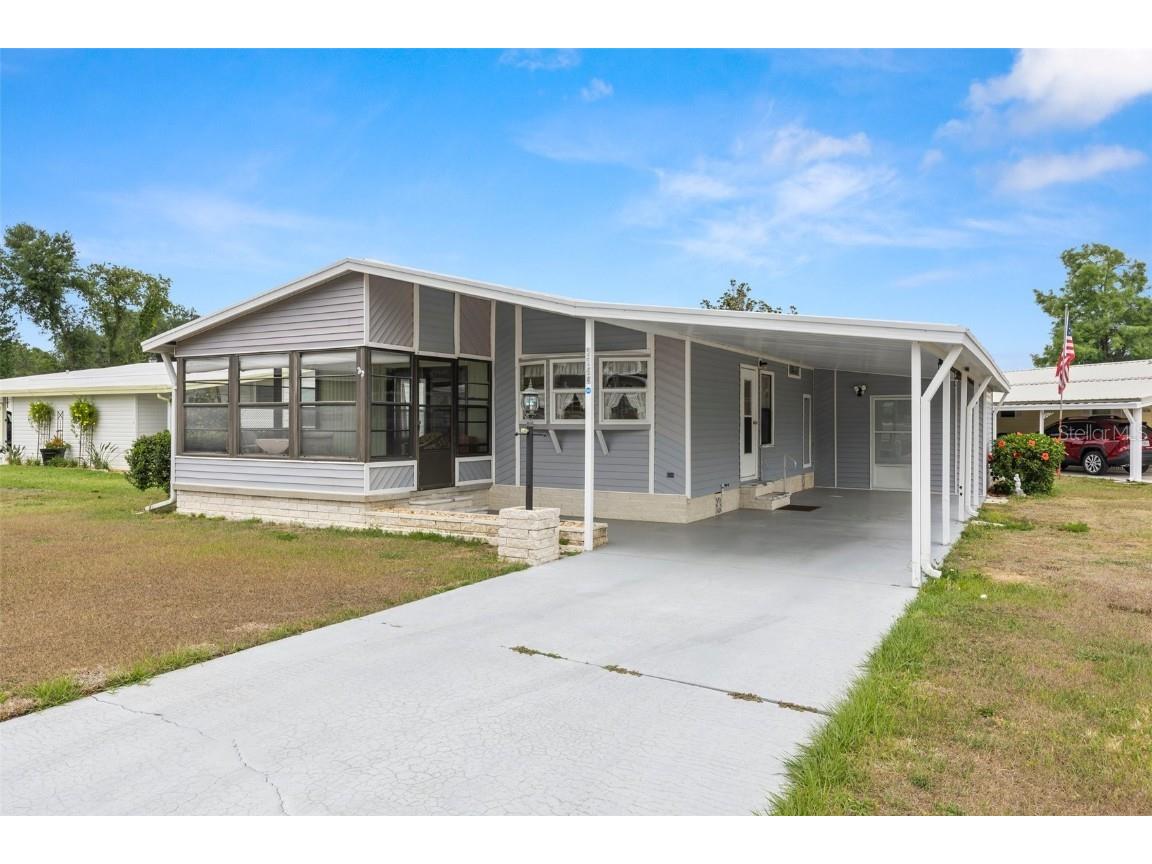 5544 Caprice Way Zephyrhills FL 33541 TB8384378 image1