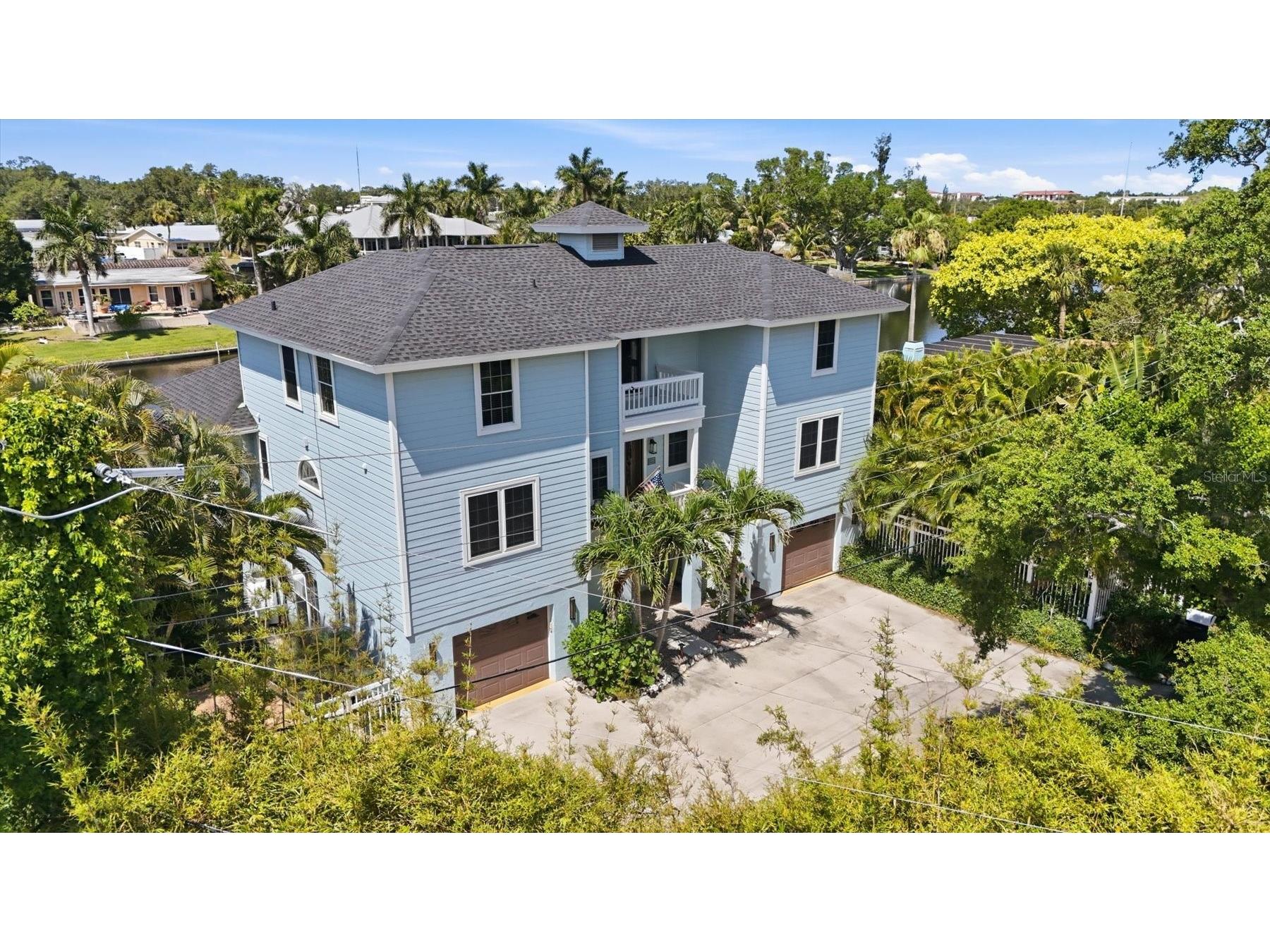 5544 Dinah Lane Sarasota FL 34231 A4693403 image2