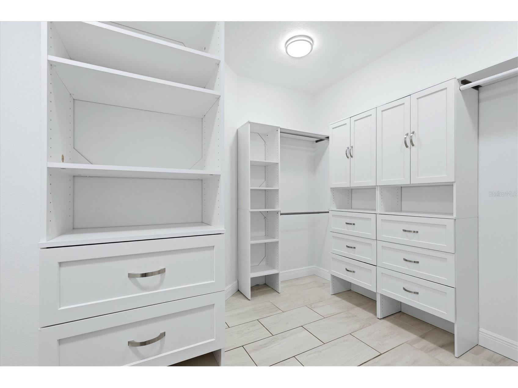 5544 Dinah Lane Sarasota FL 34231 A4693403 image23