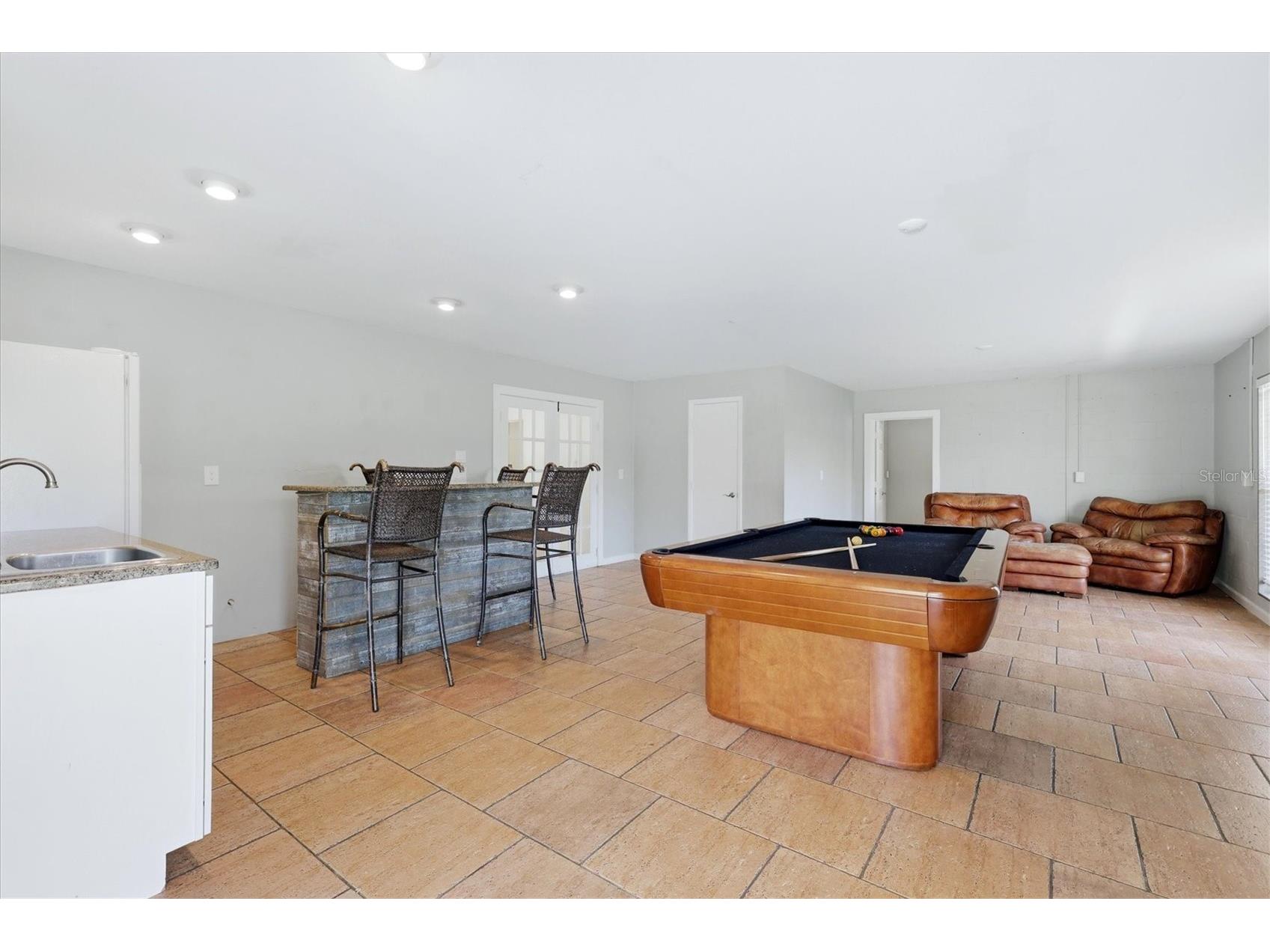 5544 Dinah Lane Sarasota FL 34231 A4693403 image33