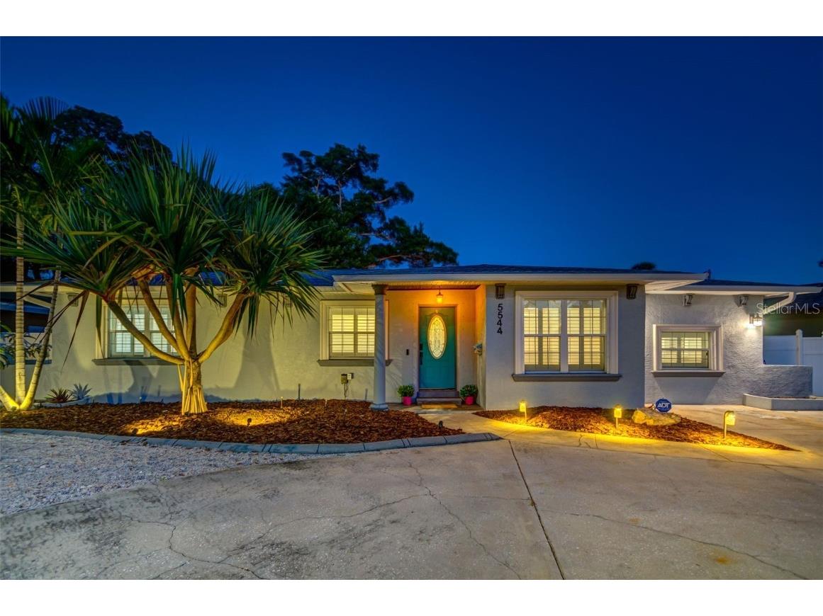 5544 Dr Martin Luther King Jr Street S Saint Petersburg FL 33705 U8219781 image1