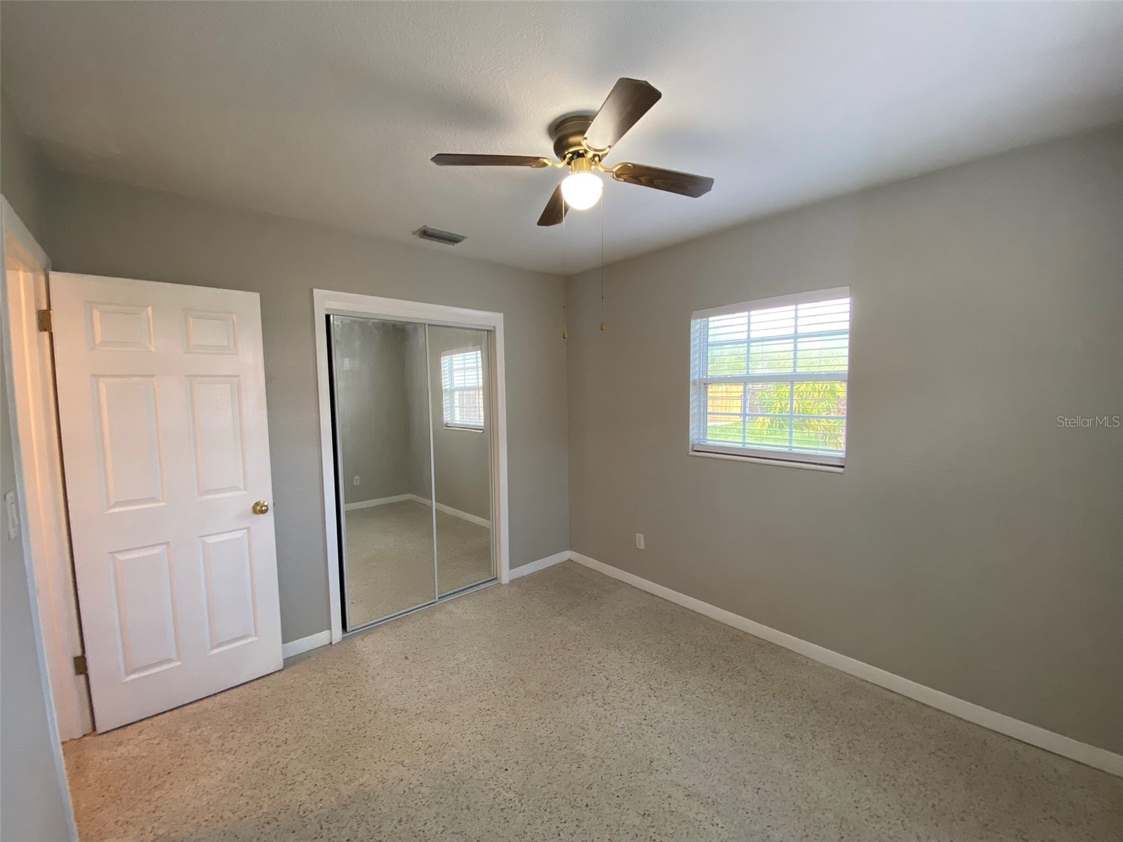 5545 3rd Ave N Saint Petersburg FL 33710 TB8505538 image38