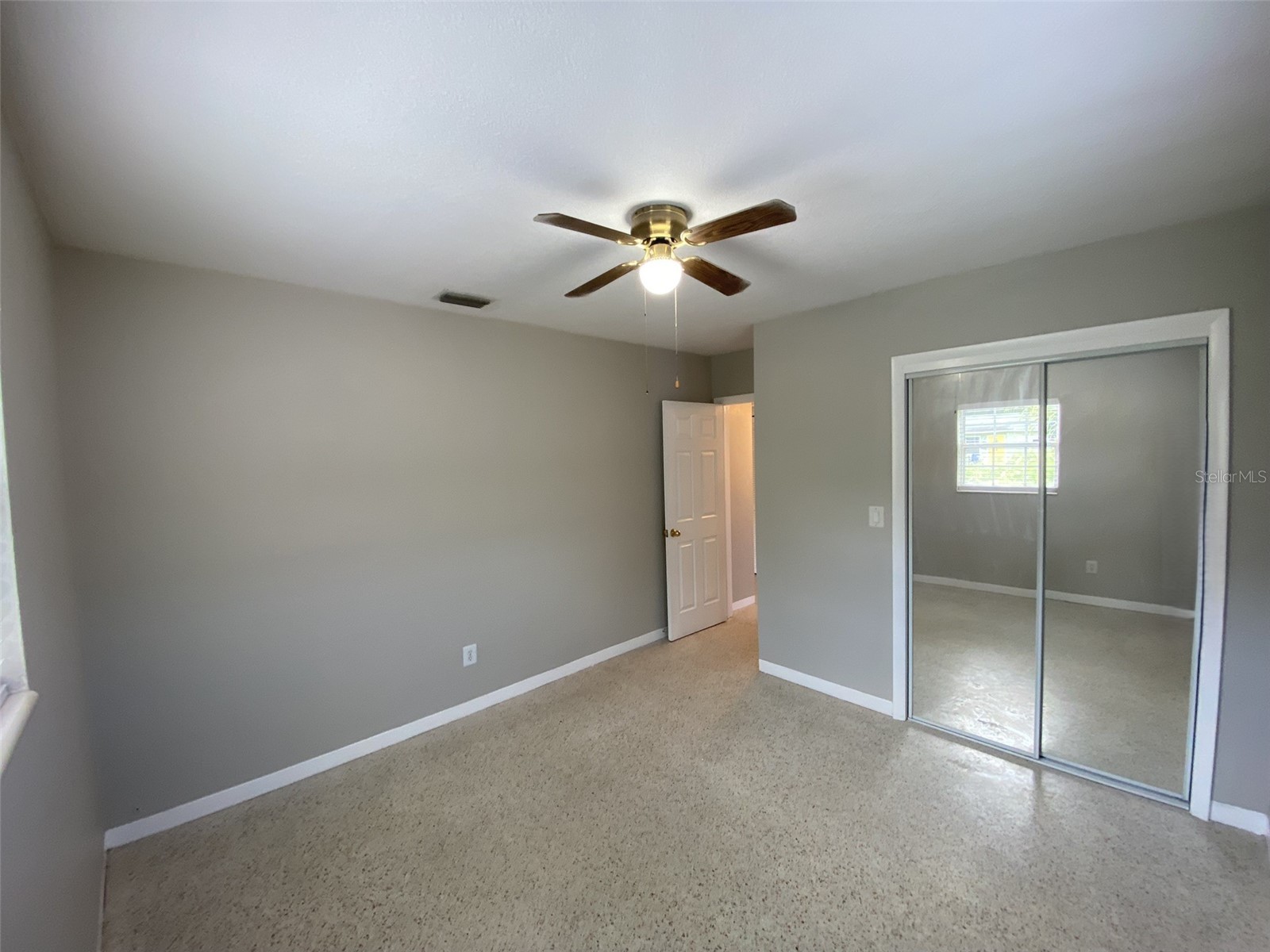 5545 3rd Ave N Saint Petersburg FL 33710 TB8505538 image46