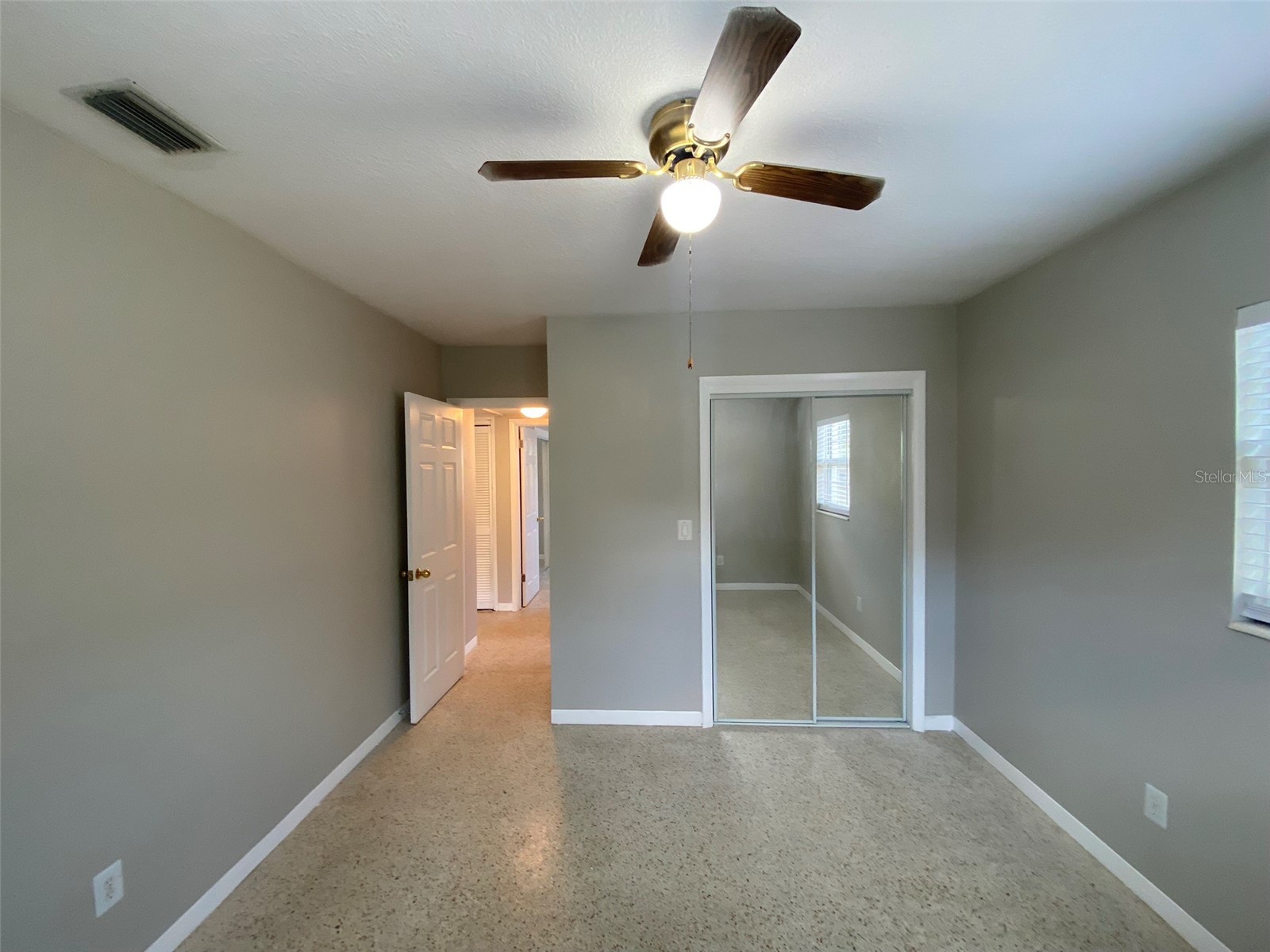 5545 3rd Ave N Saint Petersburg FL 33710 TB8505538 image47