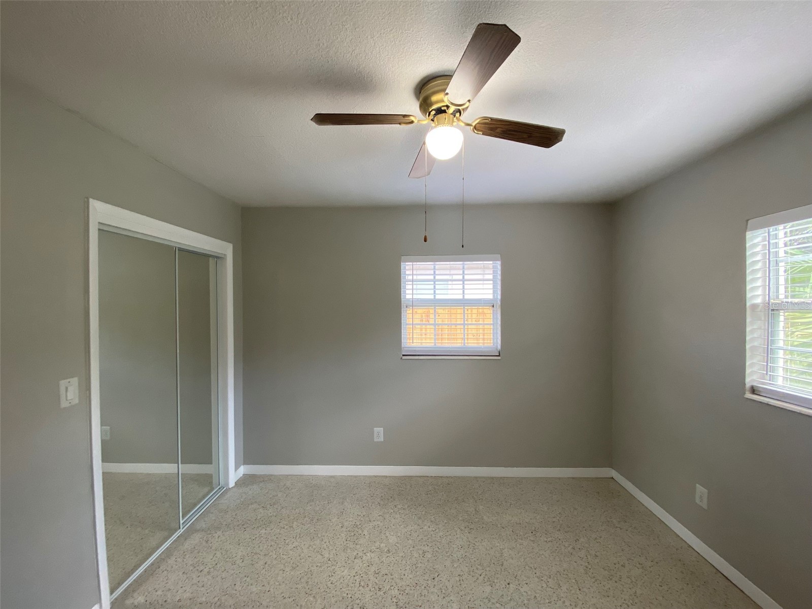 5545 3rd Ave N Saint Petersburg FL 33710 TB8505538 image49