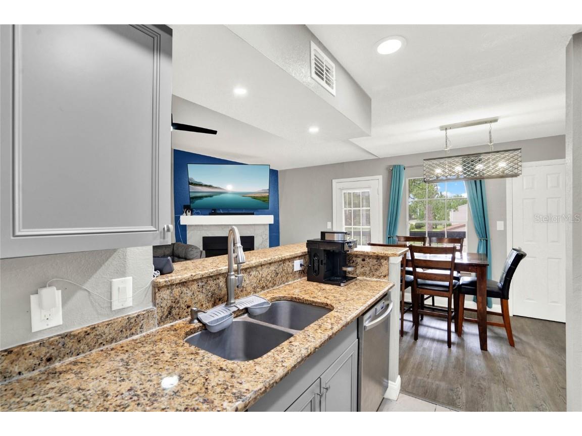 5545 Devonbriar Way #I201 Orlando FL 32822 O6347408 image8