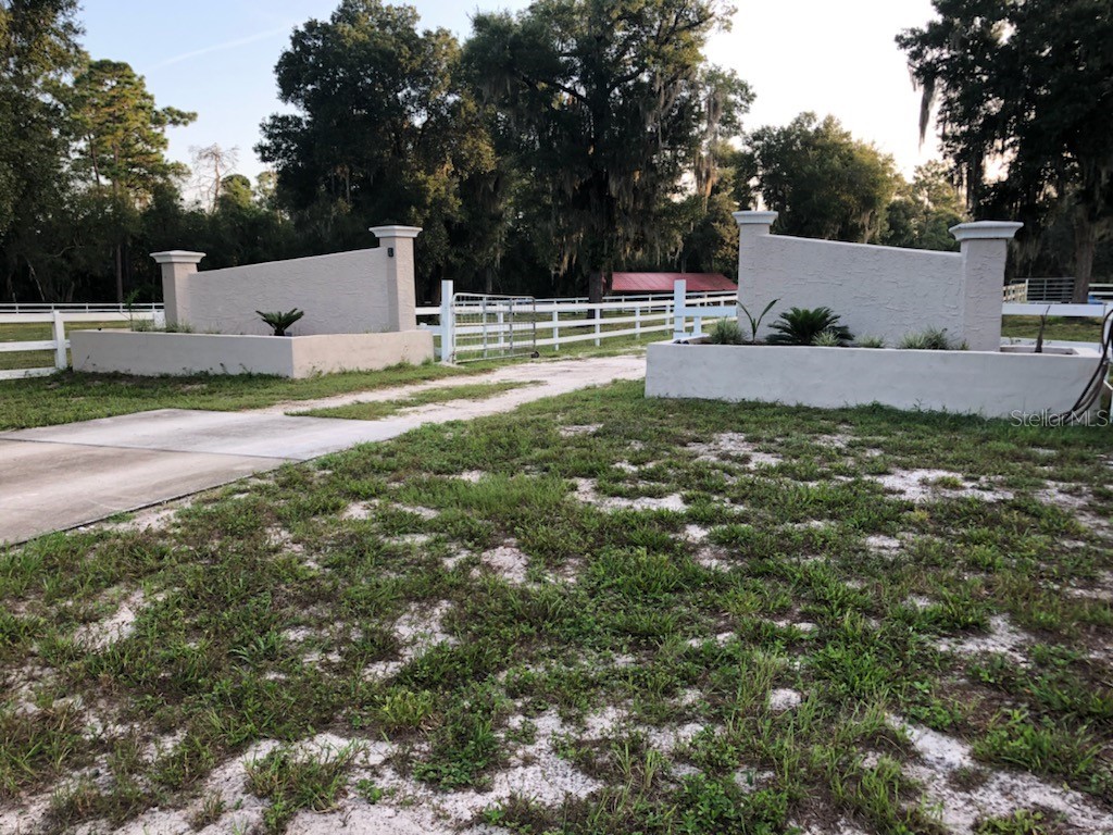 5545 N Us Highway 17 De Leon Springs FL 32130 V4928493 image1