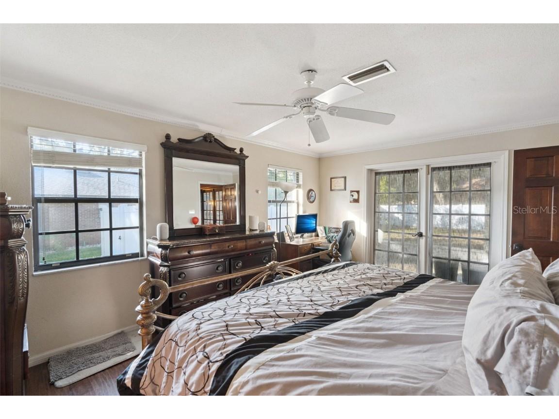 5545 Oak Lane Fruitland Park FL 34731 - LAKE GRIFFIN G5104680 image16