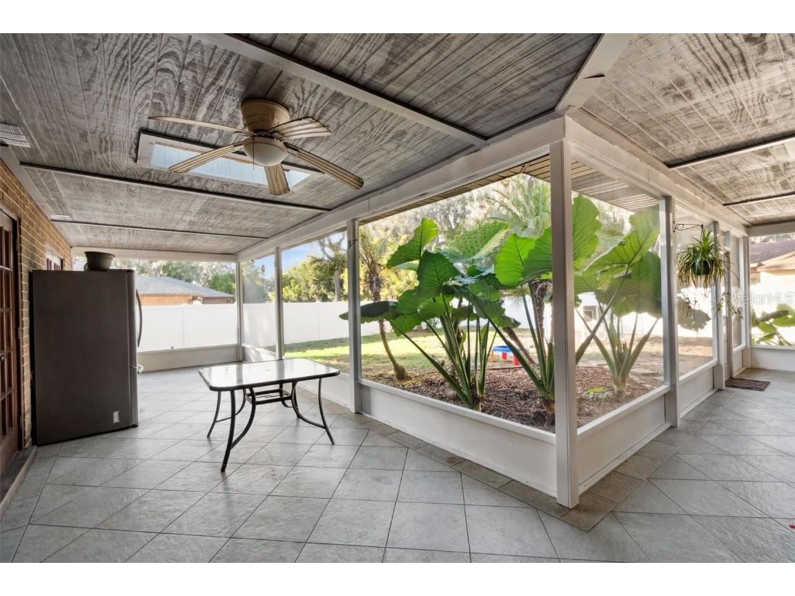 5545 Oak Lane Fruitland Park FL 34731 - LAKE GRIFFIN G5104680 image24