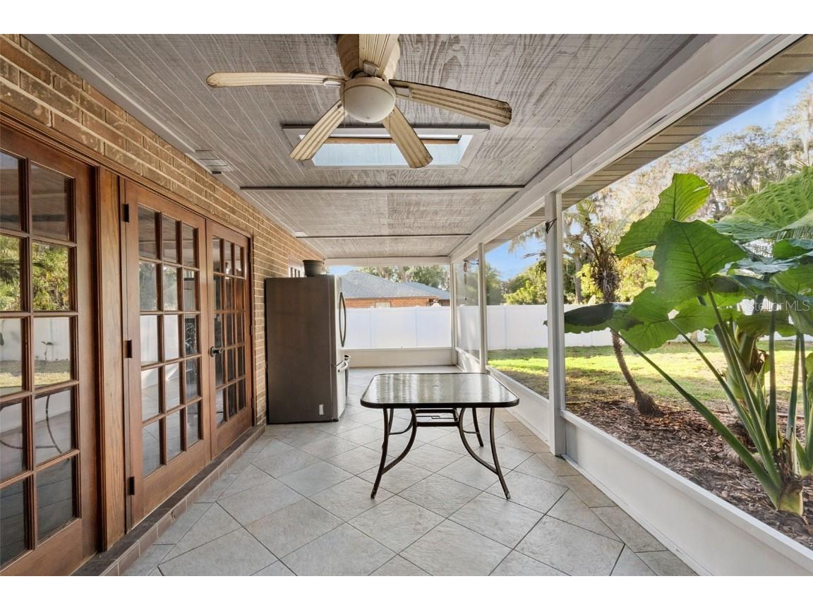 5545 Oak Lane Fruitland Park FL 34731 - LAKE GRIFFIN G5104680 image27