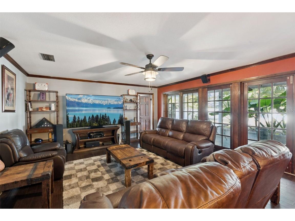 5545 Oak Lane Fruitland Park FL 34731 - LAKE GRIFFIN G5104680 image5