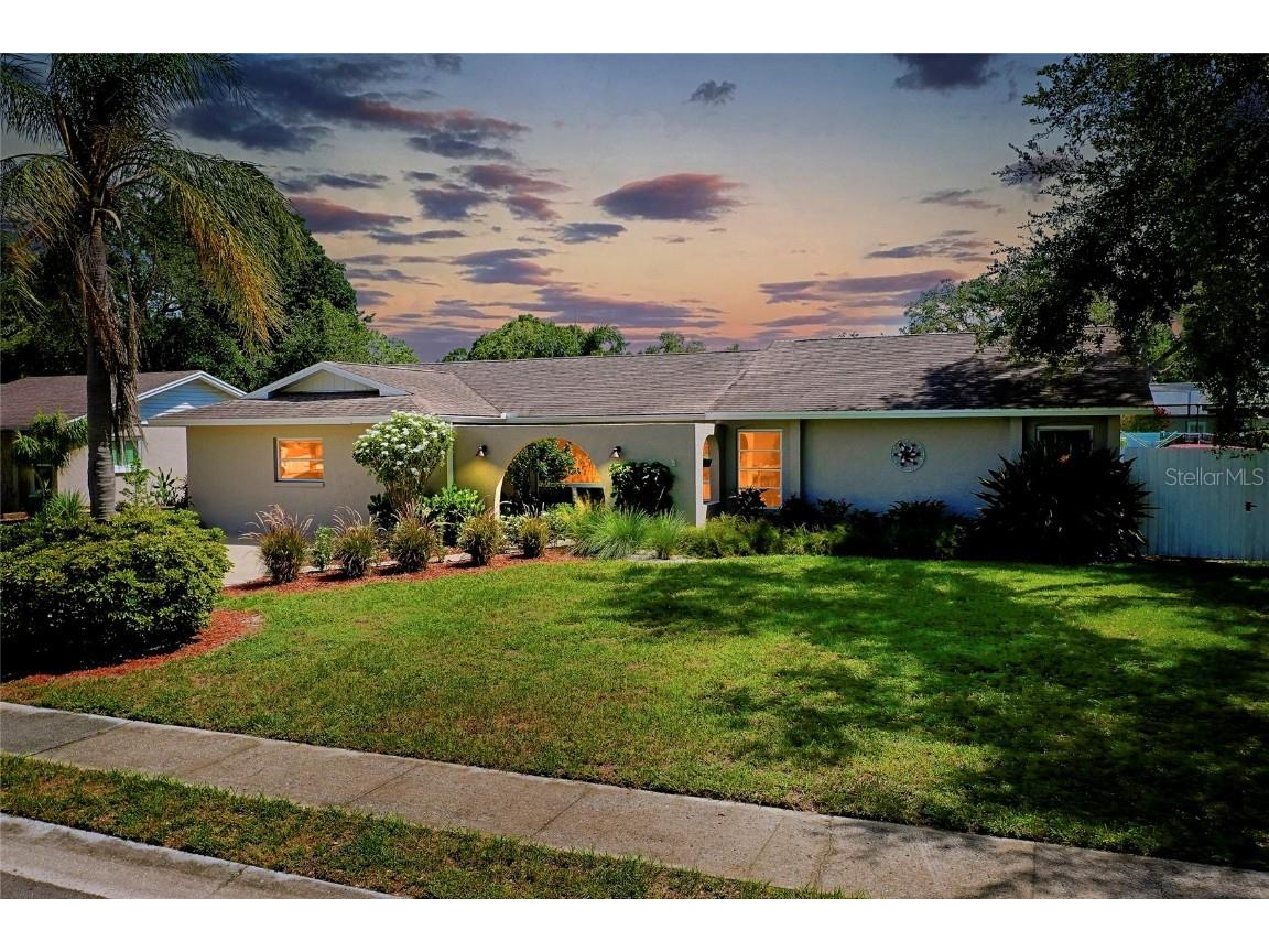 5545 Rollingwood Drive Sarasota FL 34232 A4579269 image1