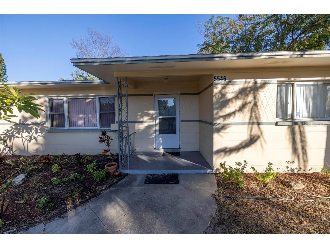 5546 5th Street S Saint Petersburg FL 33705 U8223960 image1