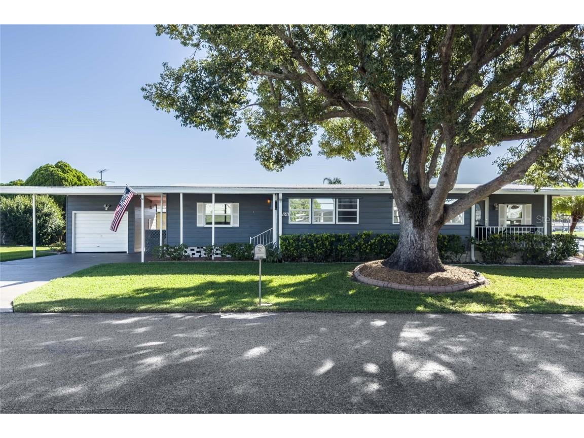 5546 Arrowhead Drive Zephyrhills FL 33542 TB8437515 image1