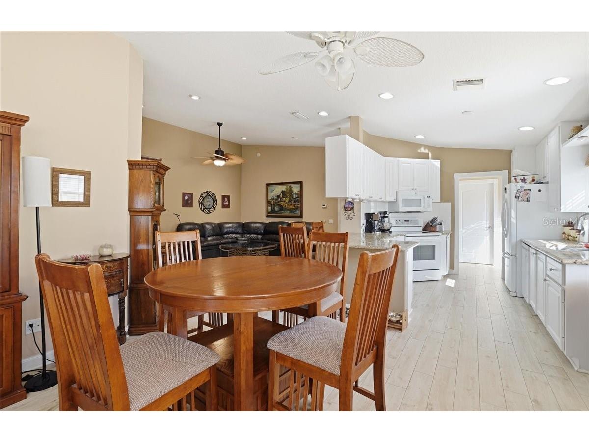 5546 Modena Place Sarasota FL 34238 A4677319 image13