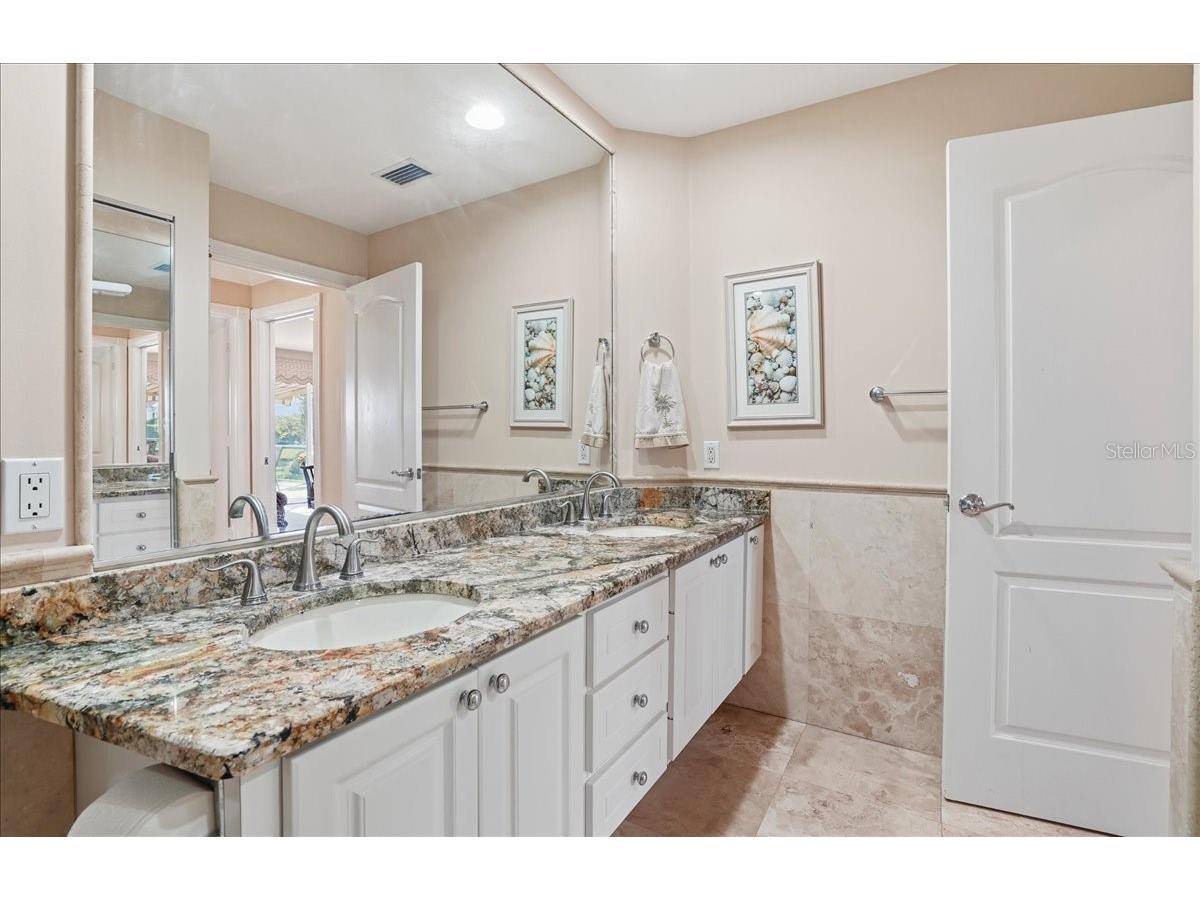 5546 Modena Place Sarasota FL 34238 A4677319 image28