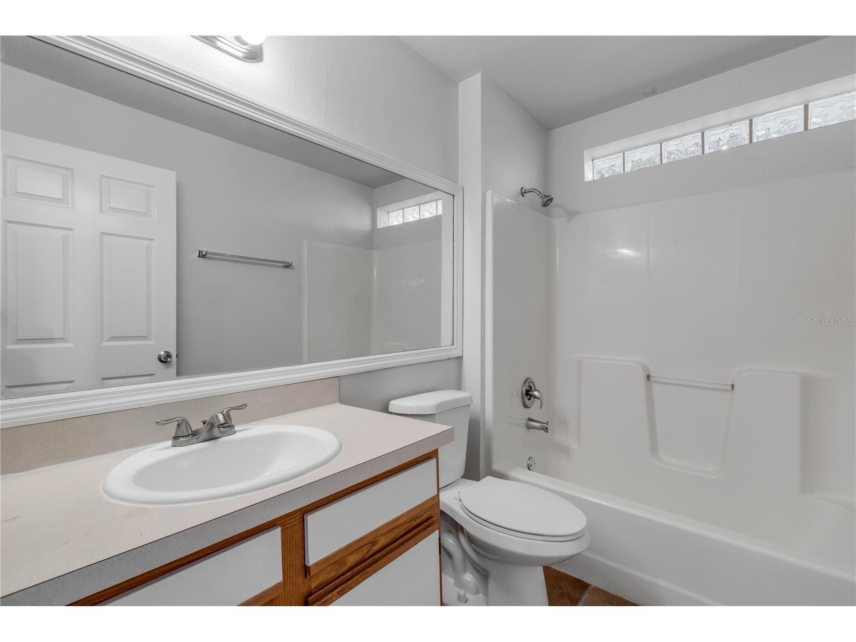 5546 Regal Oak Circle Orlando FL 32810 V4949245 image14