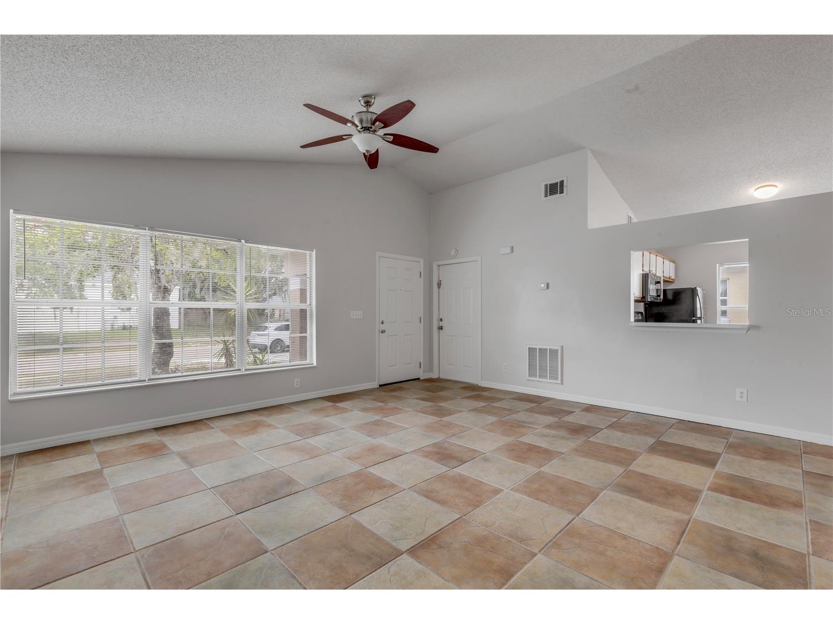 5546 Regal Oak Circle Orlando FL 32810 V4949245 image5
