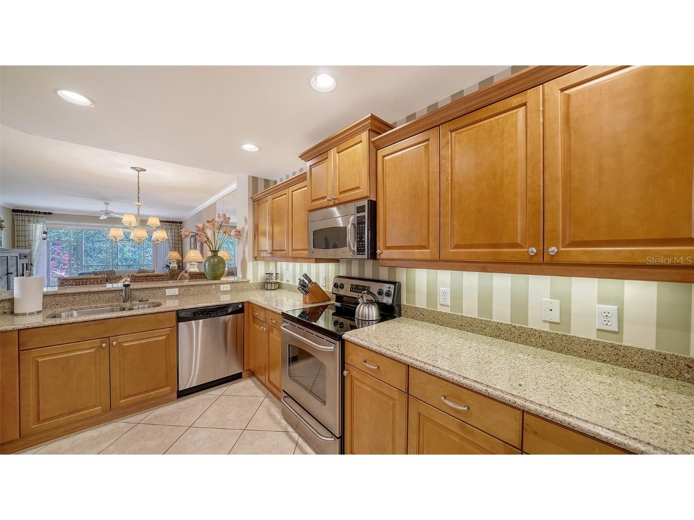 5547 Key West Place #C-01 Bradenton FL 34203 A4641674 image5