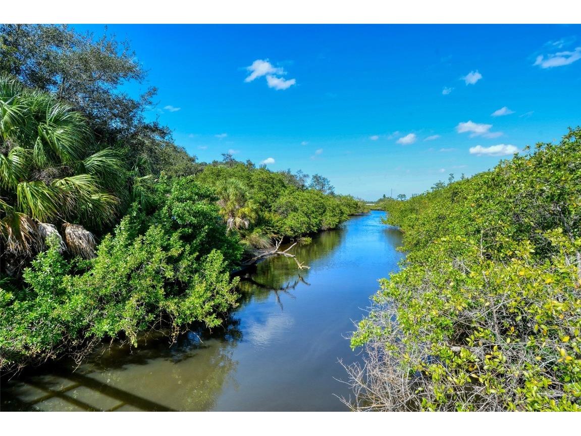 5547 Key West Place #C-01 Bradenton FL 34203 A4641674 image58