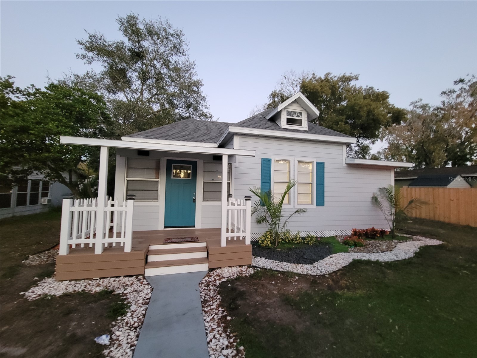 5548 11th Street Zephyrhills FL 33542 TB8461489 image1