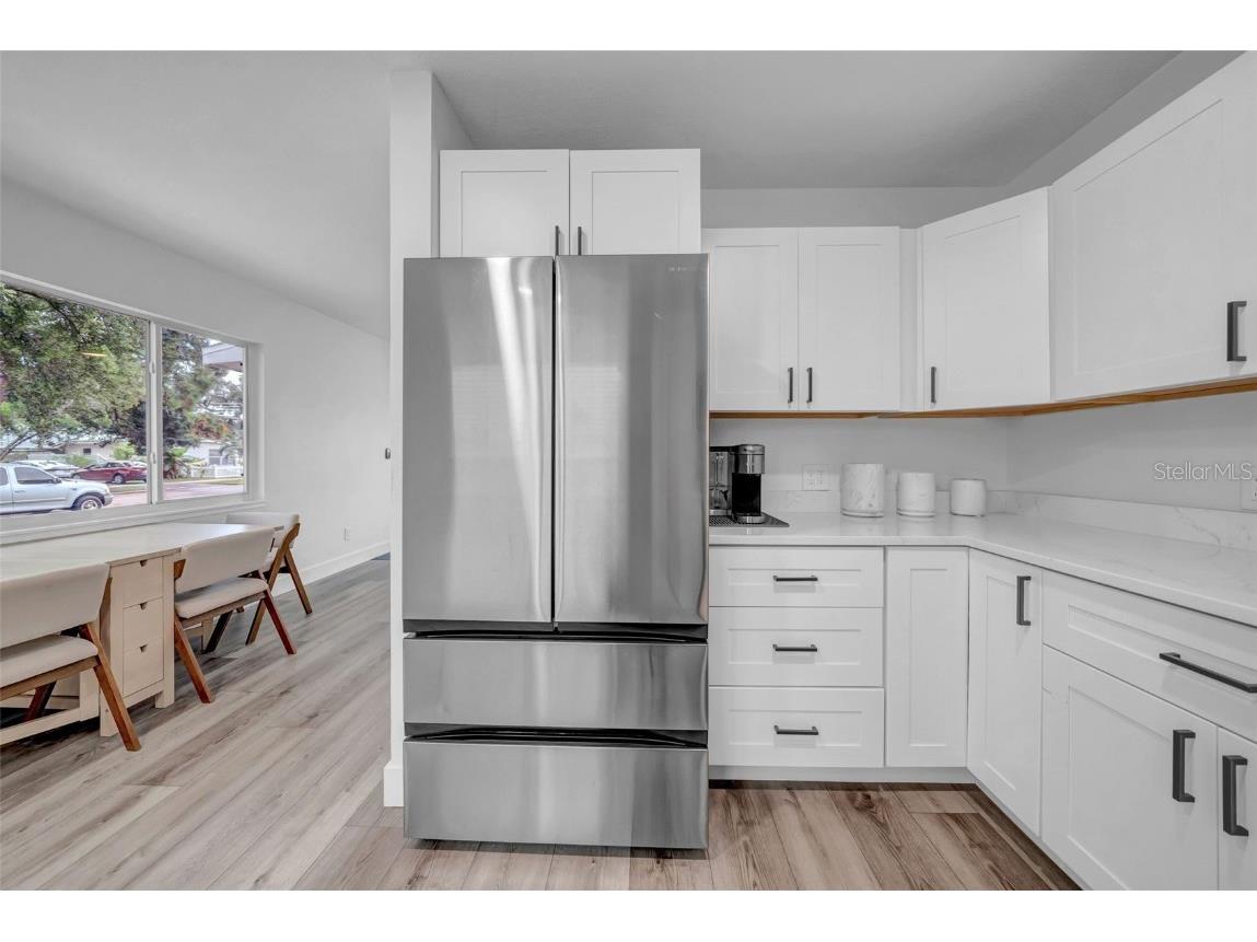 5548 Dartmouth Avenue N Saint Petersburg FL 33710 TB8446037 image10