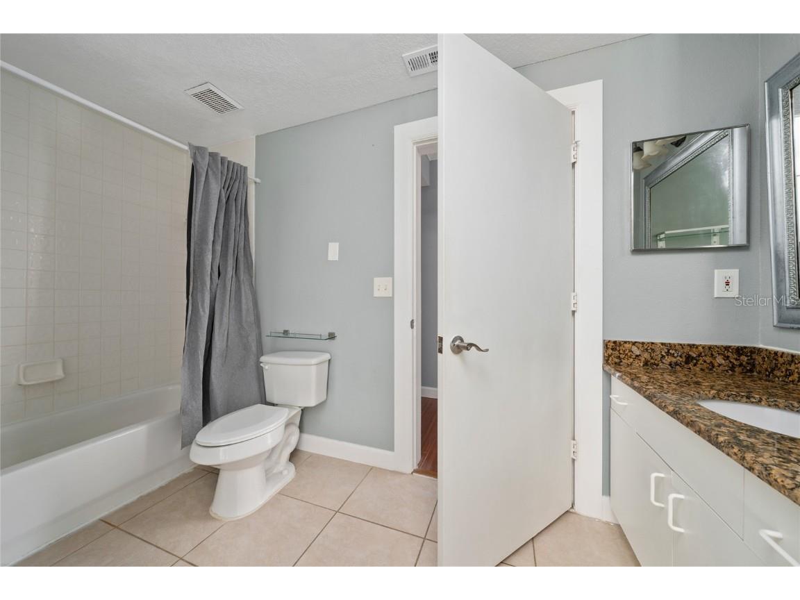 5548 Metrowest Boulevard #202 Orlando FL 32811 S5130755 image22