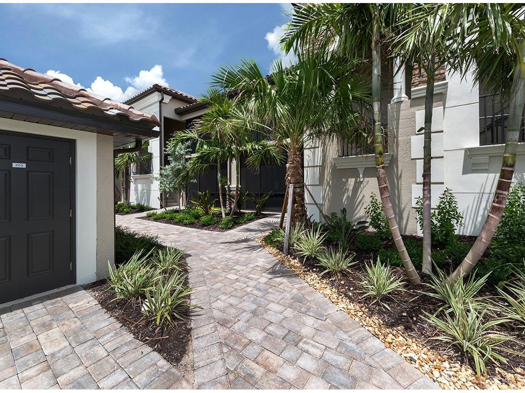 5548 Palmer Circle #103 Bradenton FL 34211 A4683437 image2